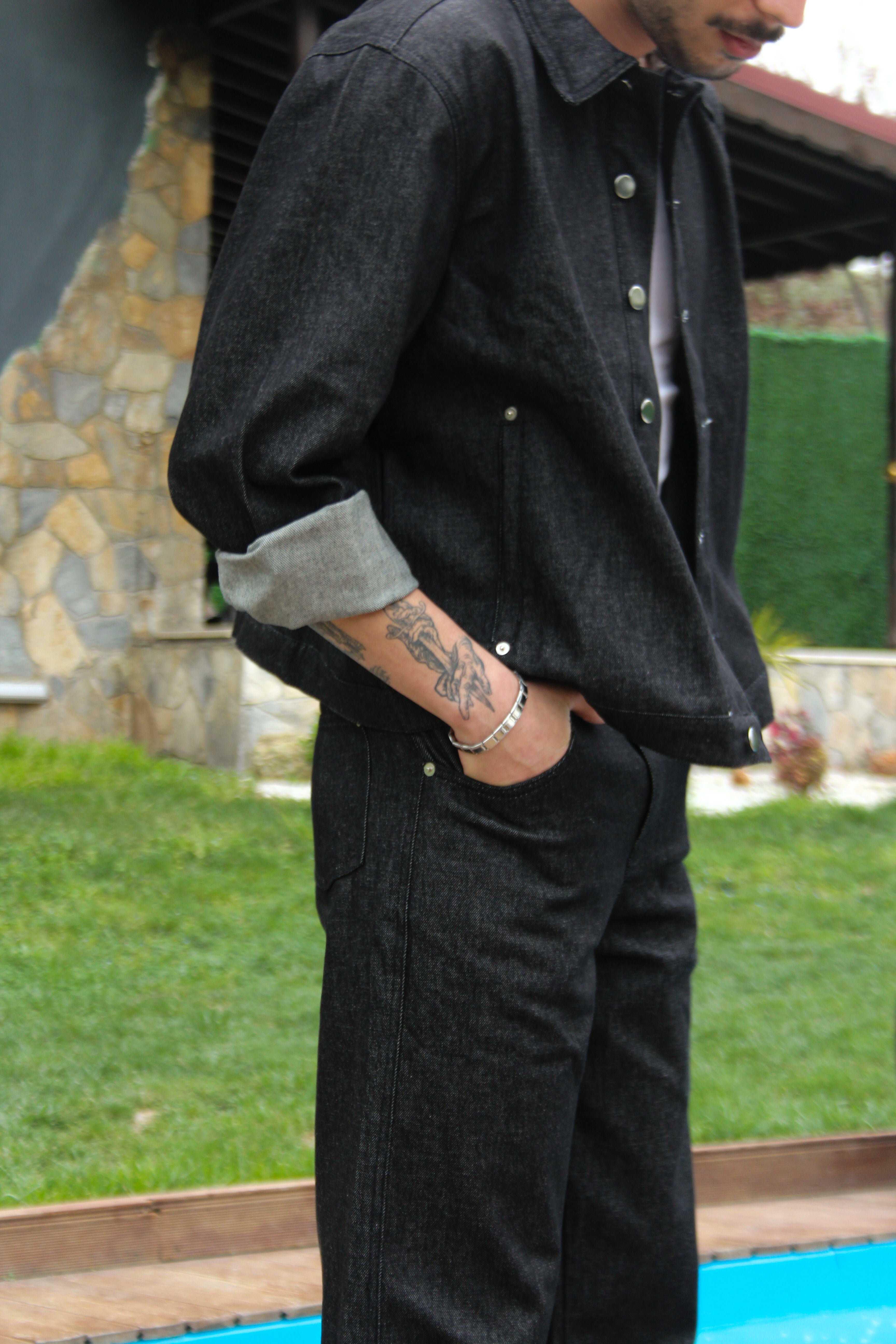 Raw Siyah Crop Ceket