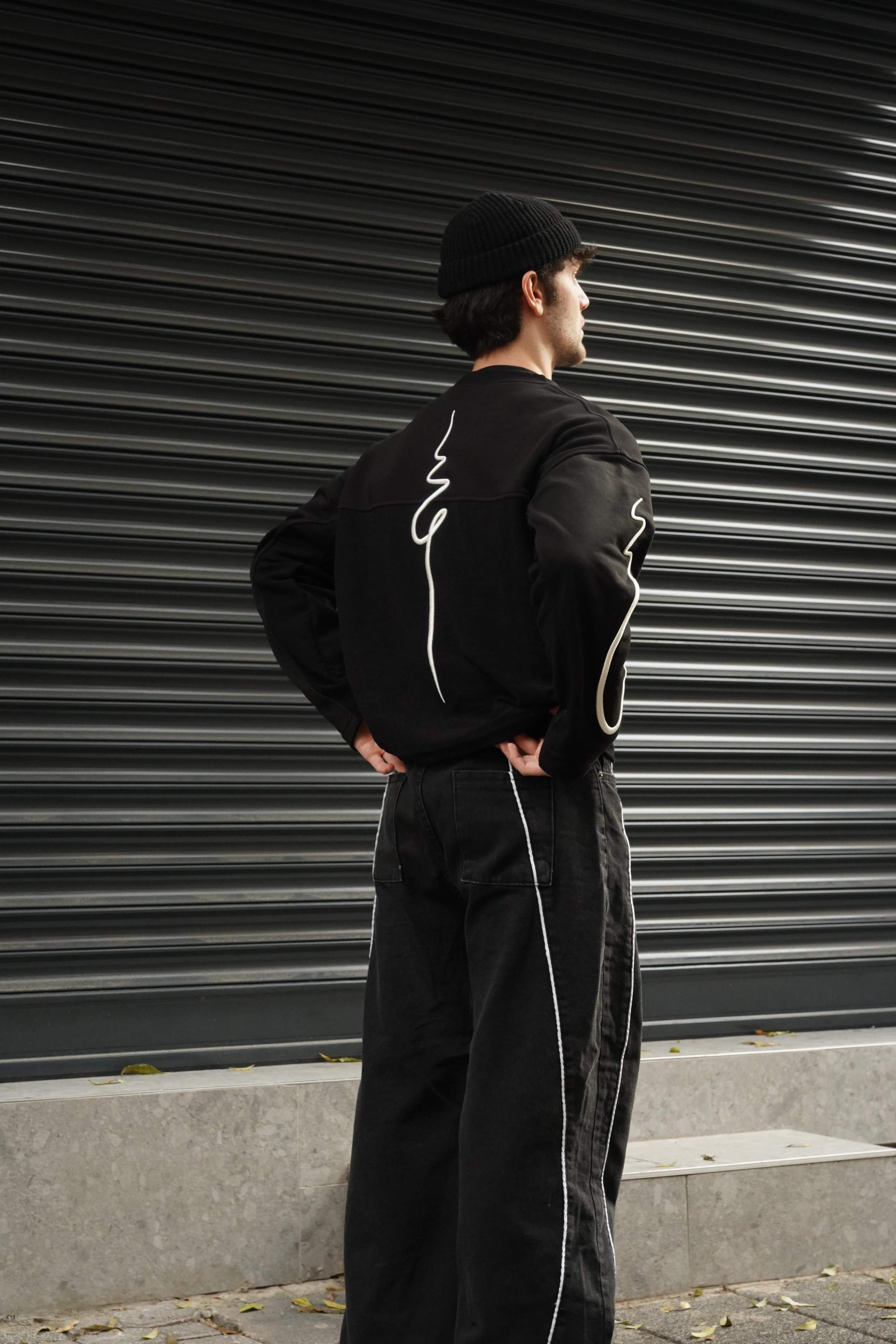 Nakış Detaylı Boxy Fit Uzun Kollu Tshirt