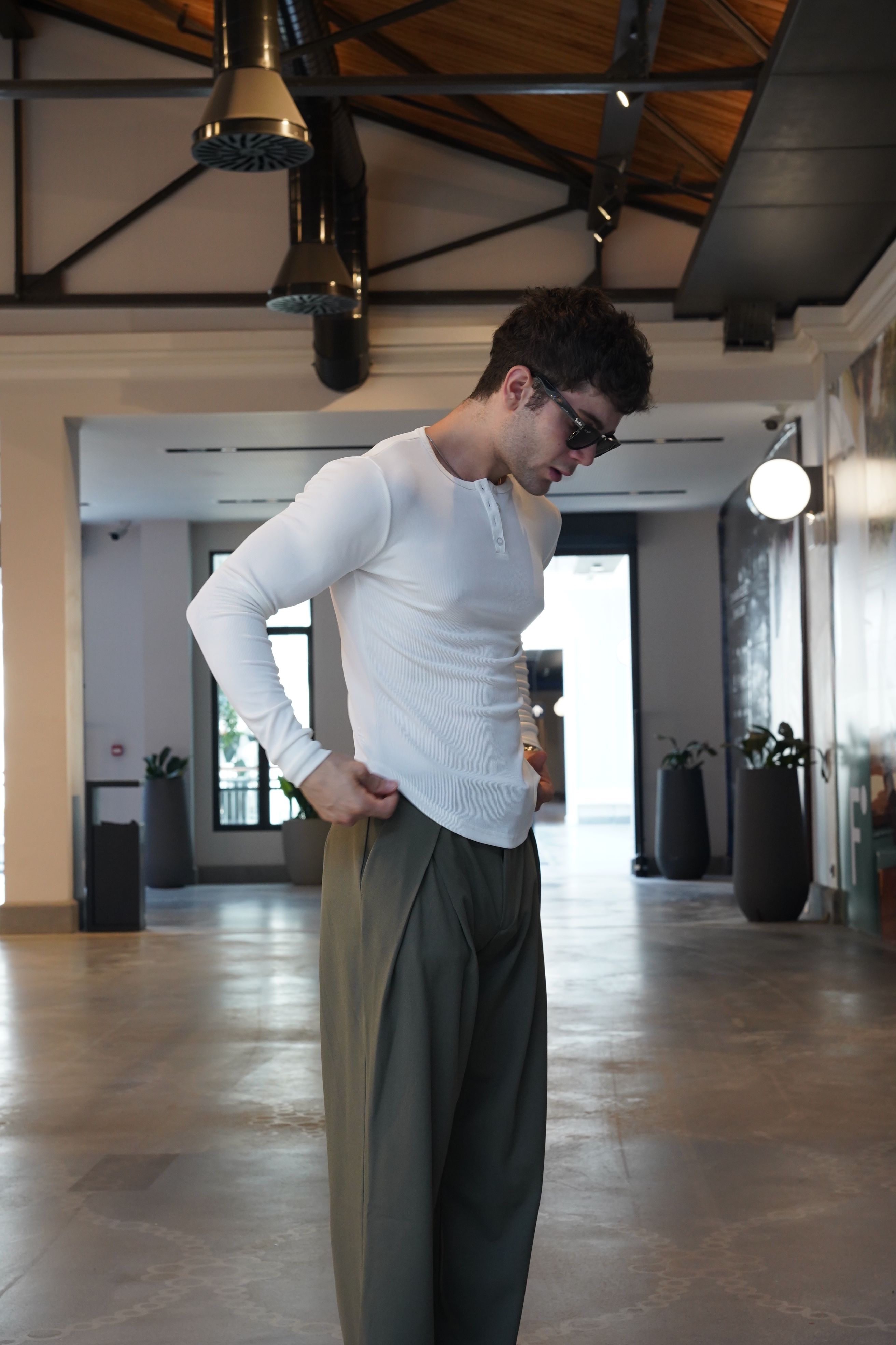 Henley Yaka Tshirt Beyaz
