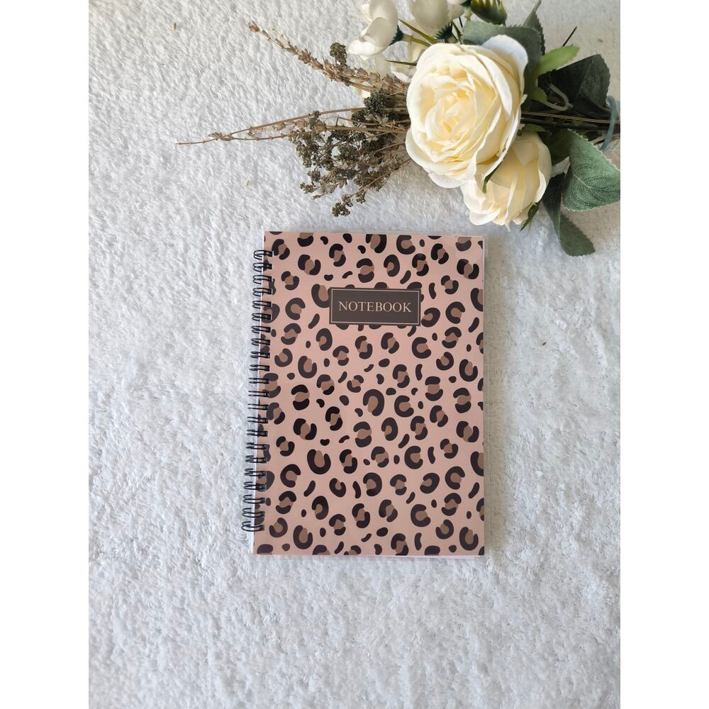 leopar Desenli A5 Noktalı Defter