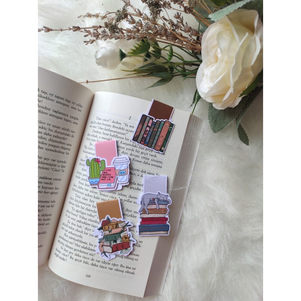 Kitap Temalı Magnetli Ayraç