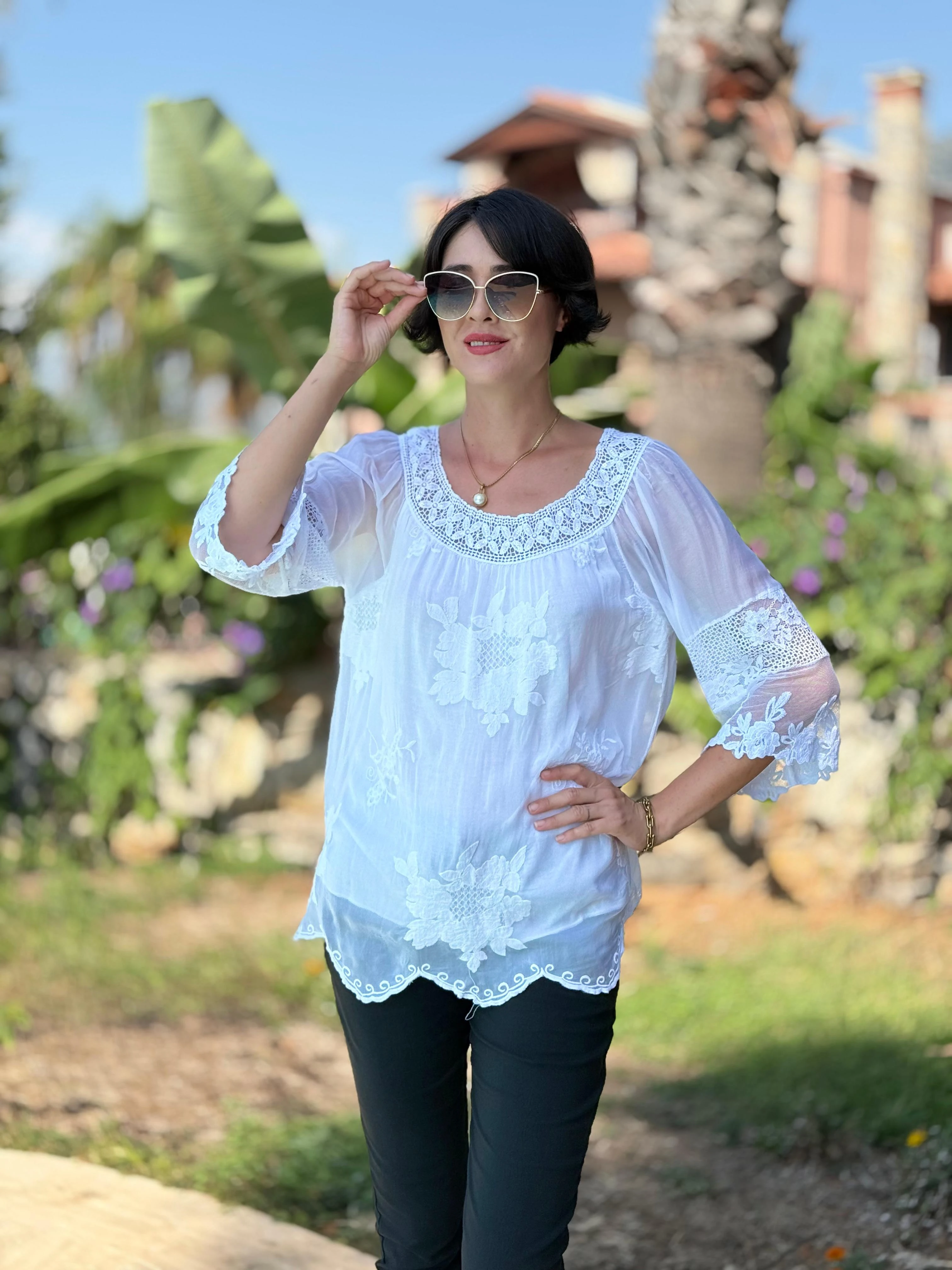 NC9146 Yaka ve Kol Dantelli İtalyan İpek Bluz Beyaz