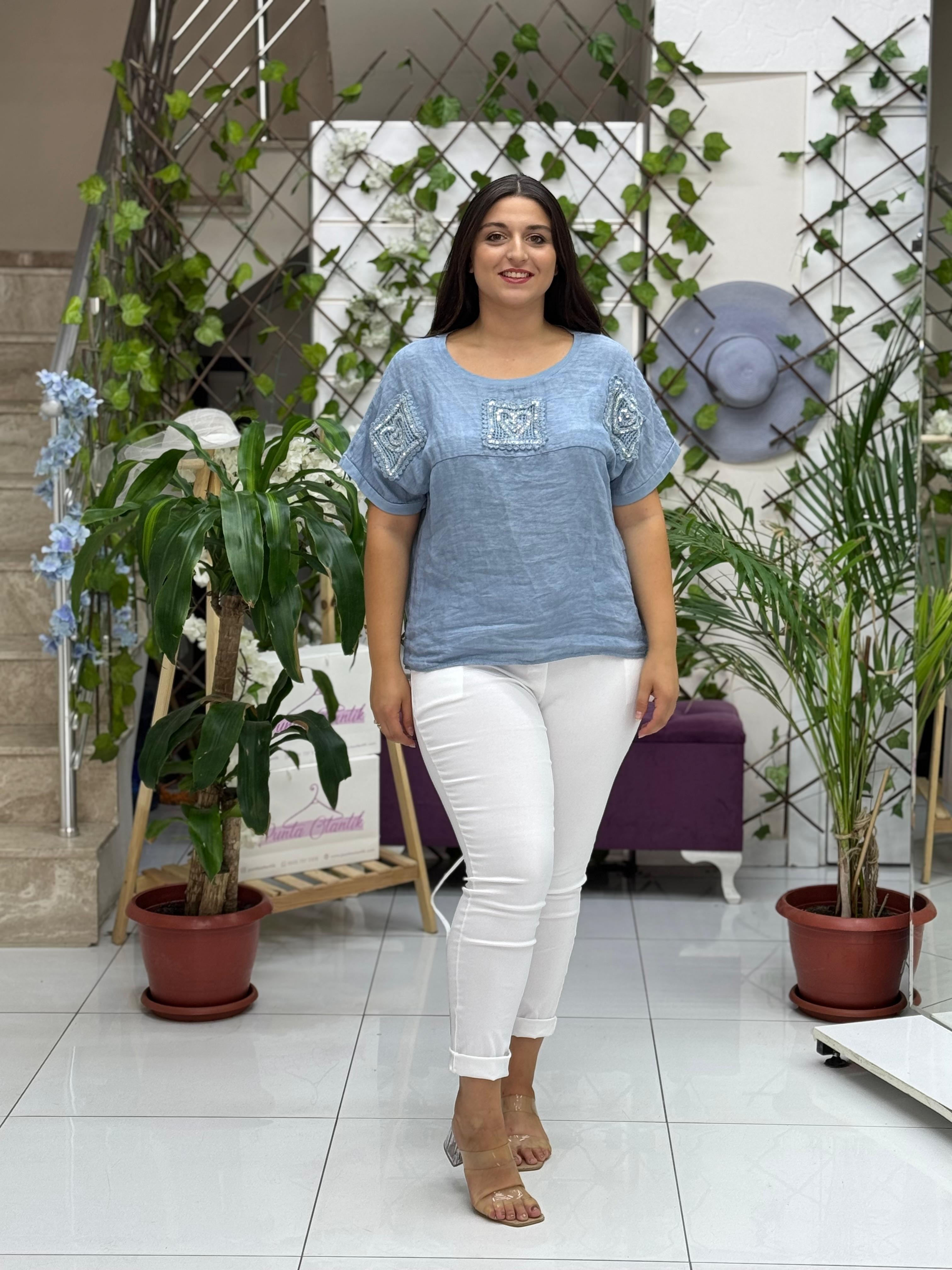 NC61130 İtalyan Sırt File Güpürlü Keten Bluz Mavi