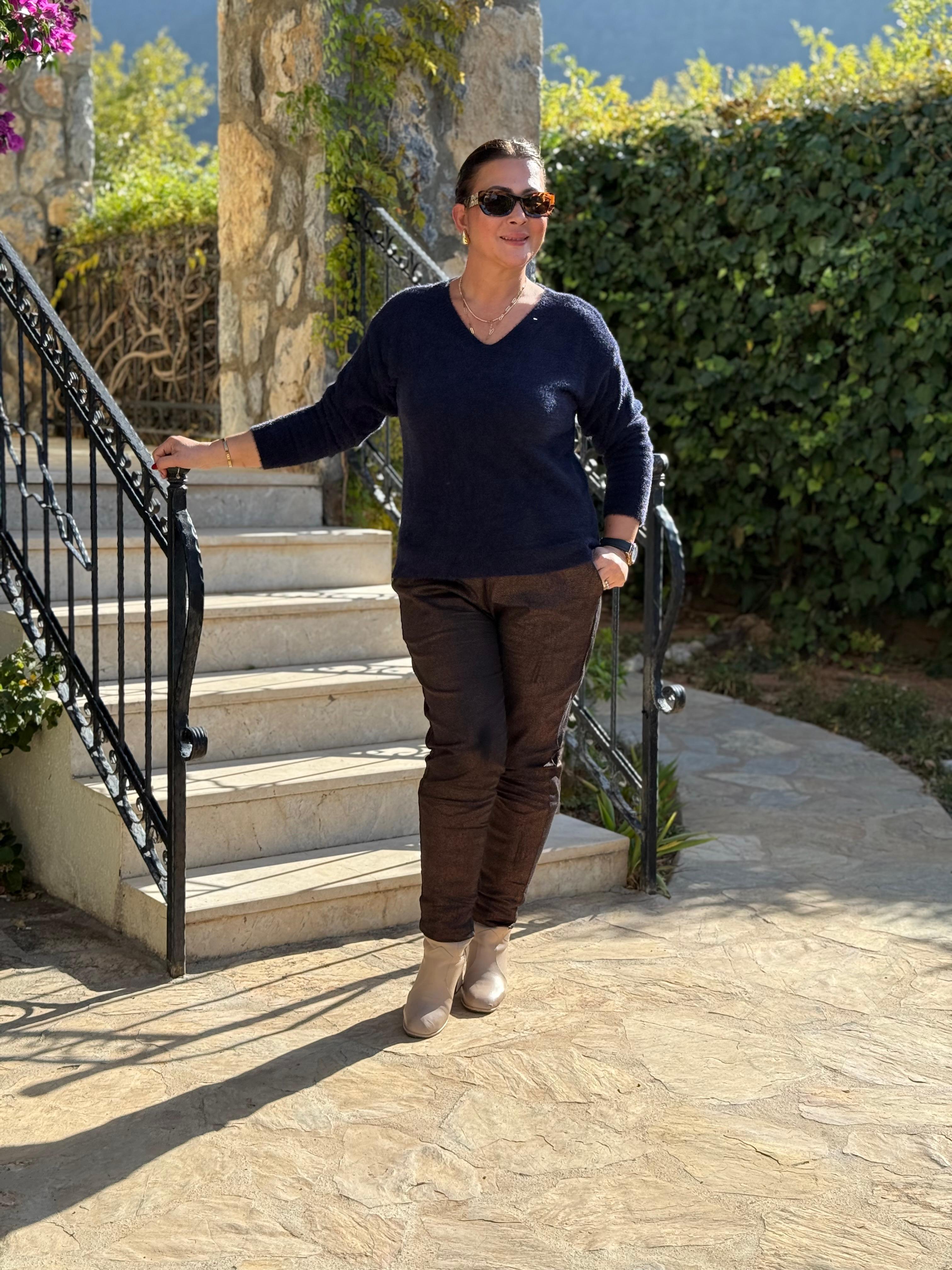 YG24029 İtalyan V Yaka Peluş Angora Kazak Lacivert