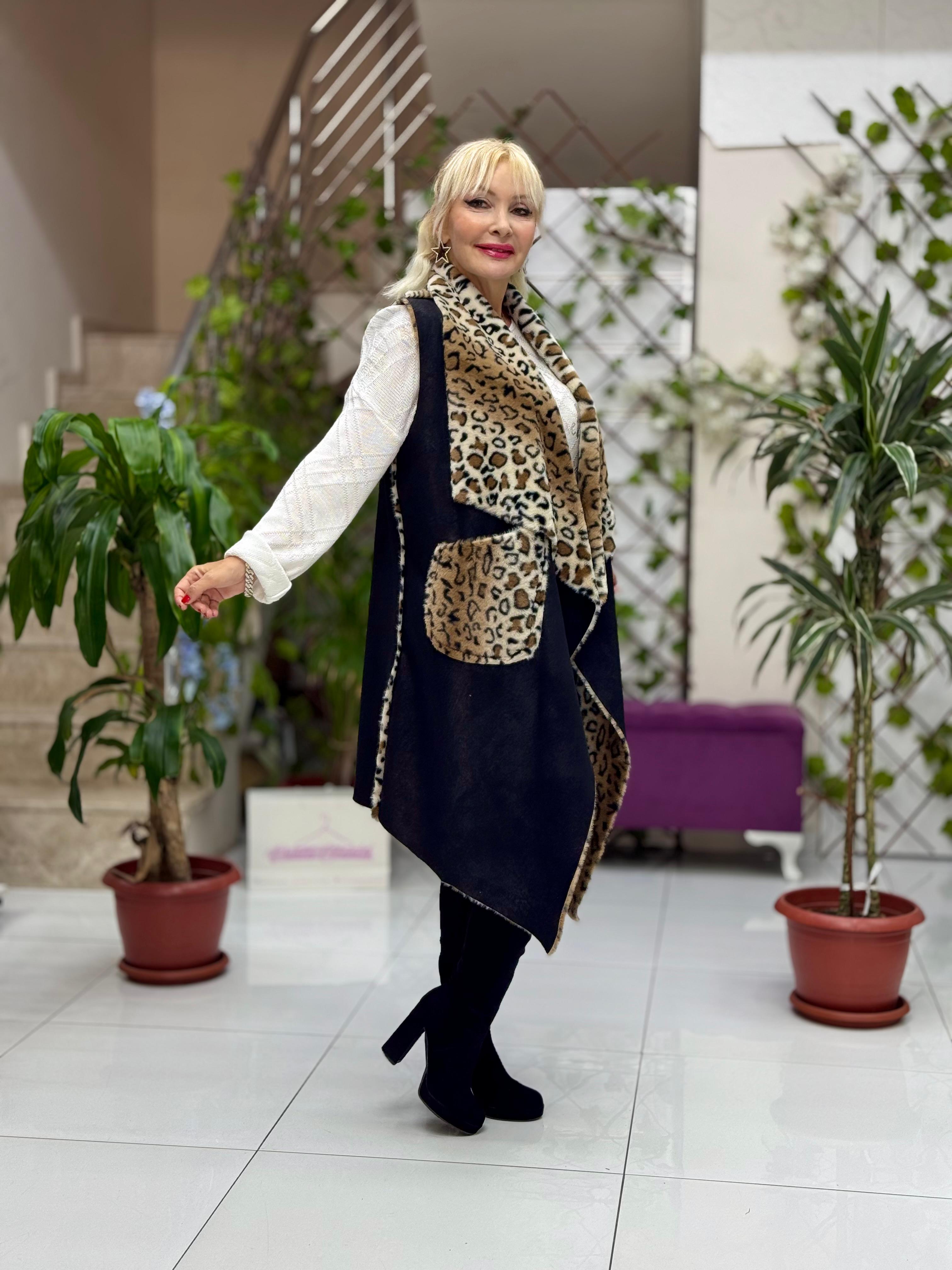 YG3340 Leopar Desenli Kürklü İtalyan Nubuk Yelek Siyah