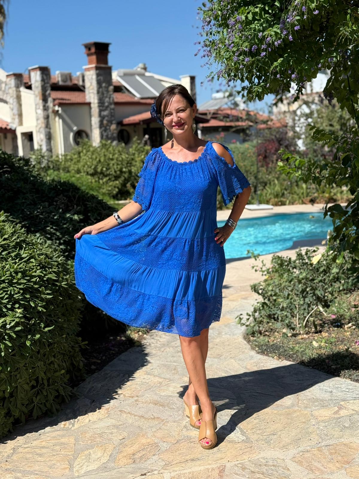 NC10453 İtalyan Yarım Kol Omuz Pencereli Dantelli Coton Elbise Saks