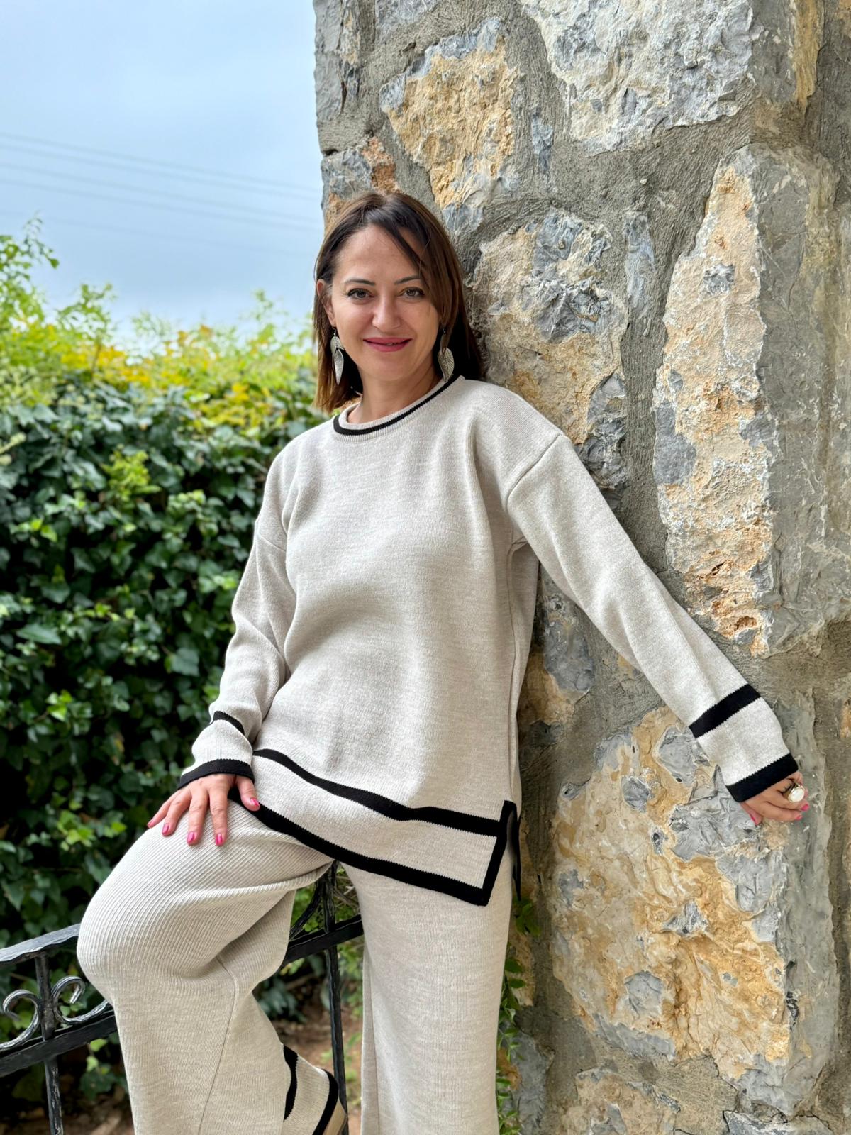 MT3091 Bisiklet Yaka Rahat Kalıp Bluz Pantolon Triko Takım Krem