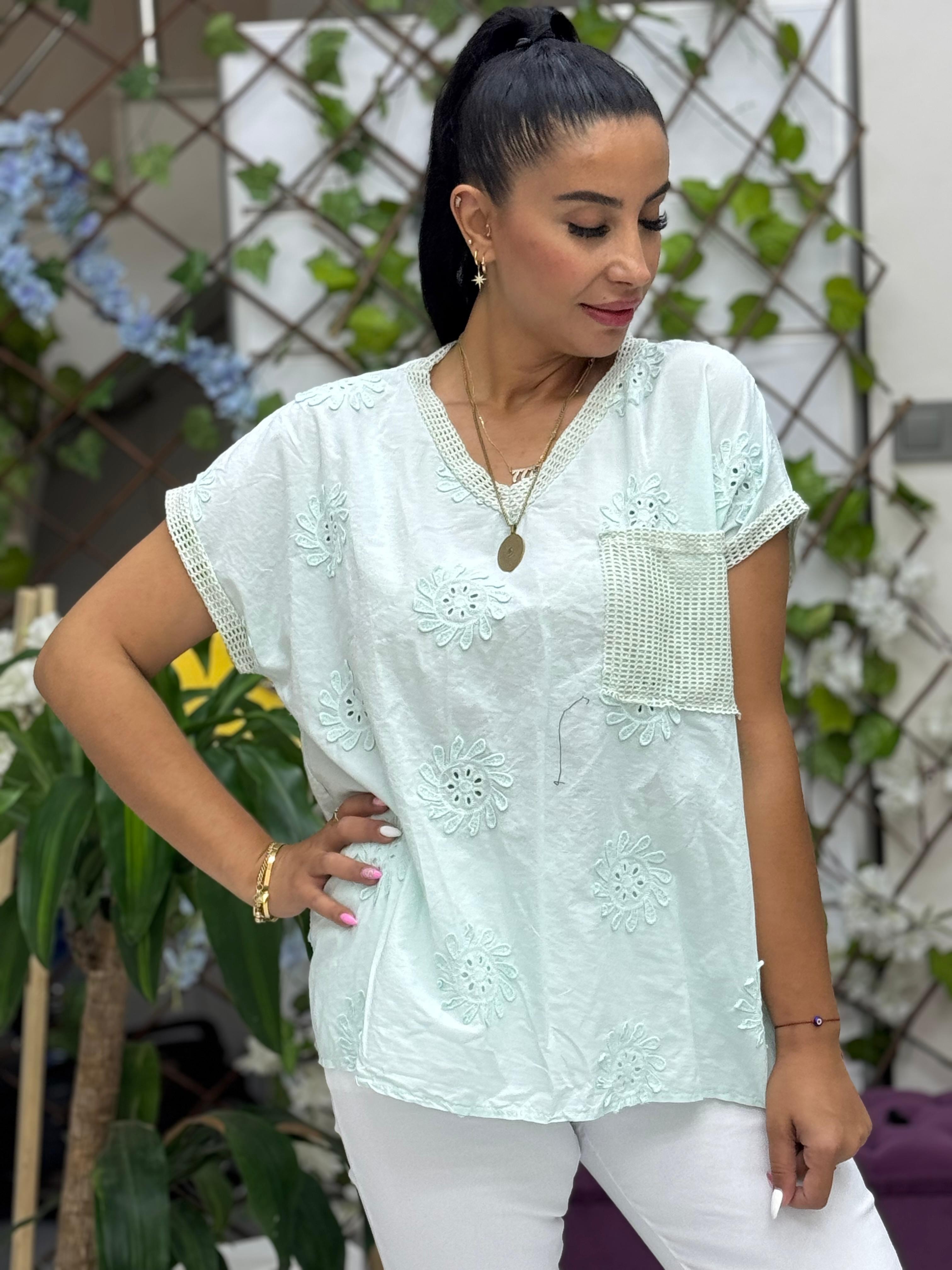 NC25043 İtalyan Nakışlı Cepli Coton Bluz Su Yeşili
