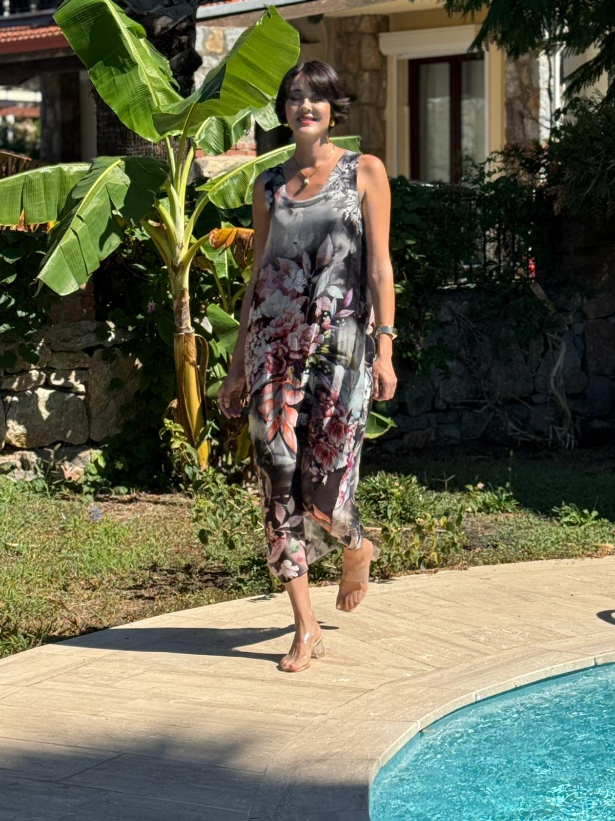 YG20641 İtalyan Çiçekli Askılı İpek Elbise Siyah