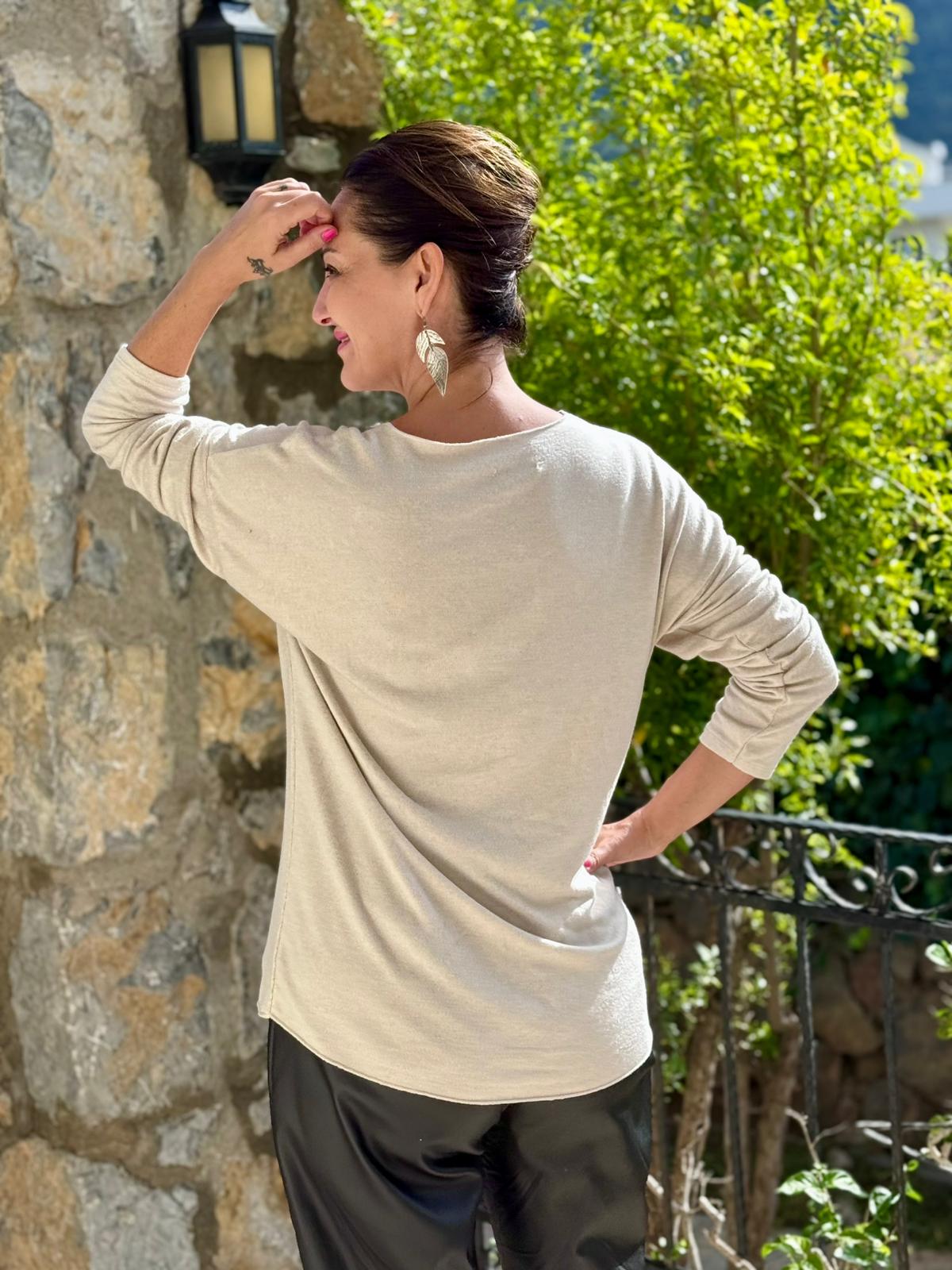 YG5901 İçi Çiçekli V Yaka İtalyan Triko Bluz Krem