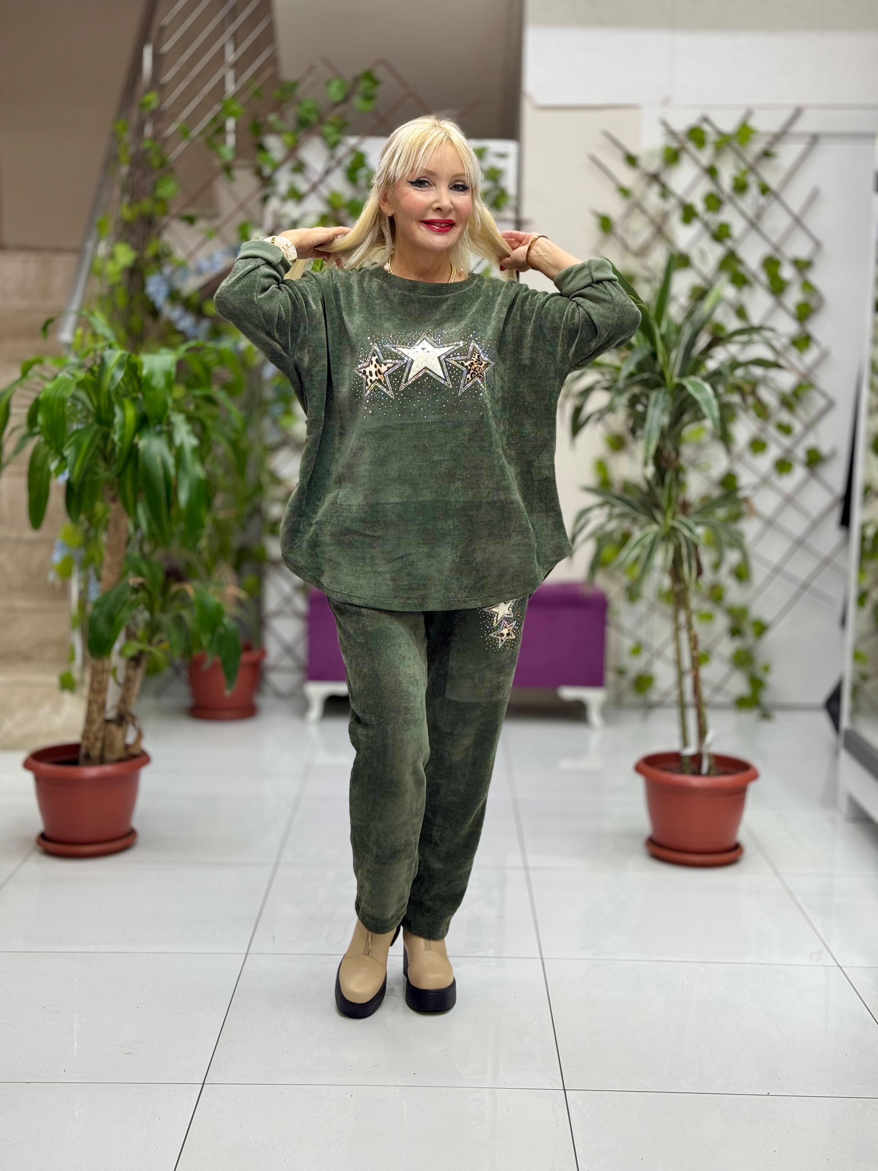 NC23081 Yıldız Desenli Taşlı İtalyan Kadife Takım Yeşil