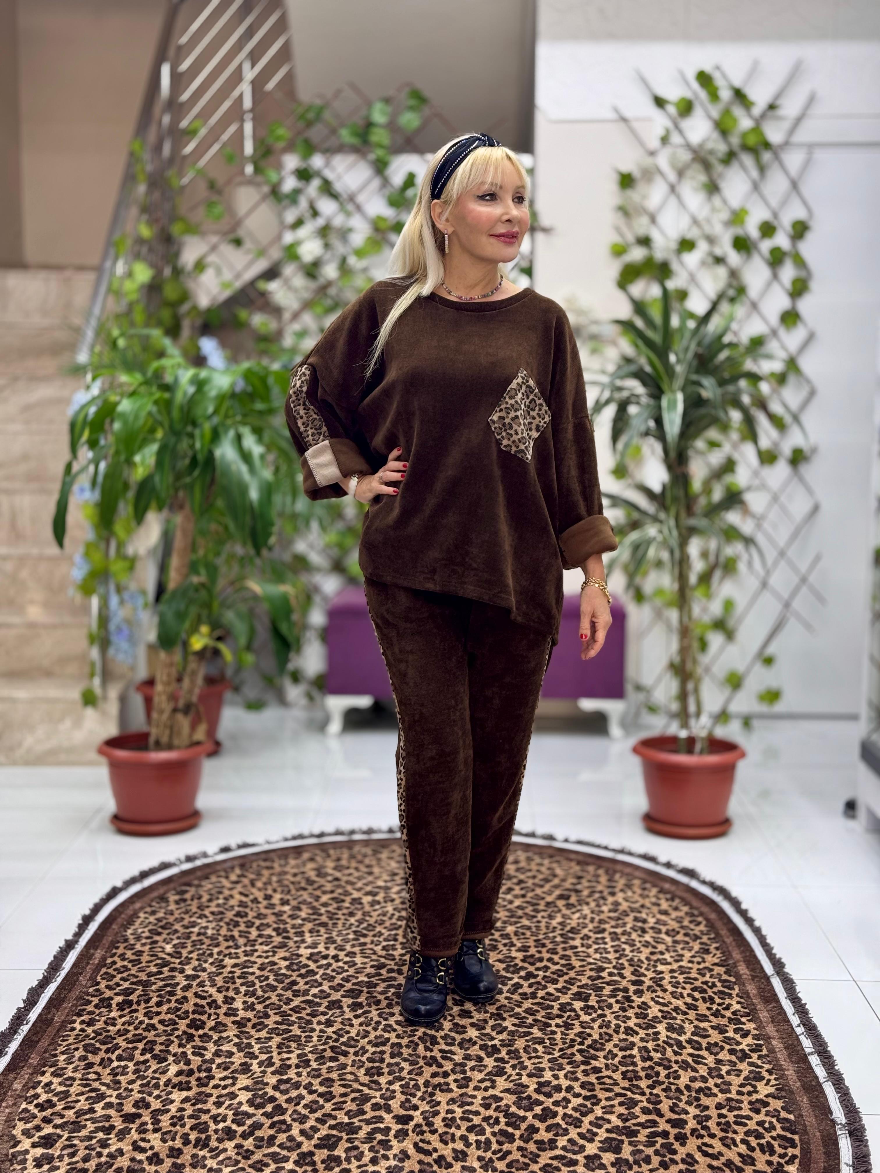 NC25183 Leopar Desenli Cep Detaylı İtalyan Kadife Takım Kahverengi