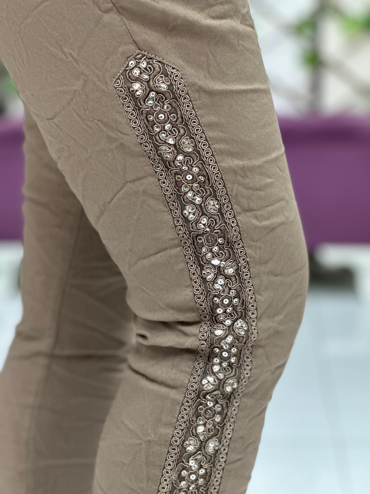 YG60008 İtalyan Yanlar Pulpayet Coton Pantolon Kahve