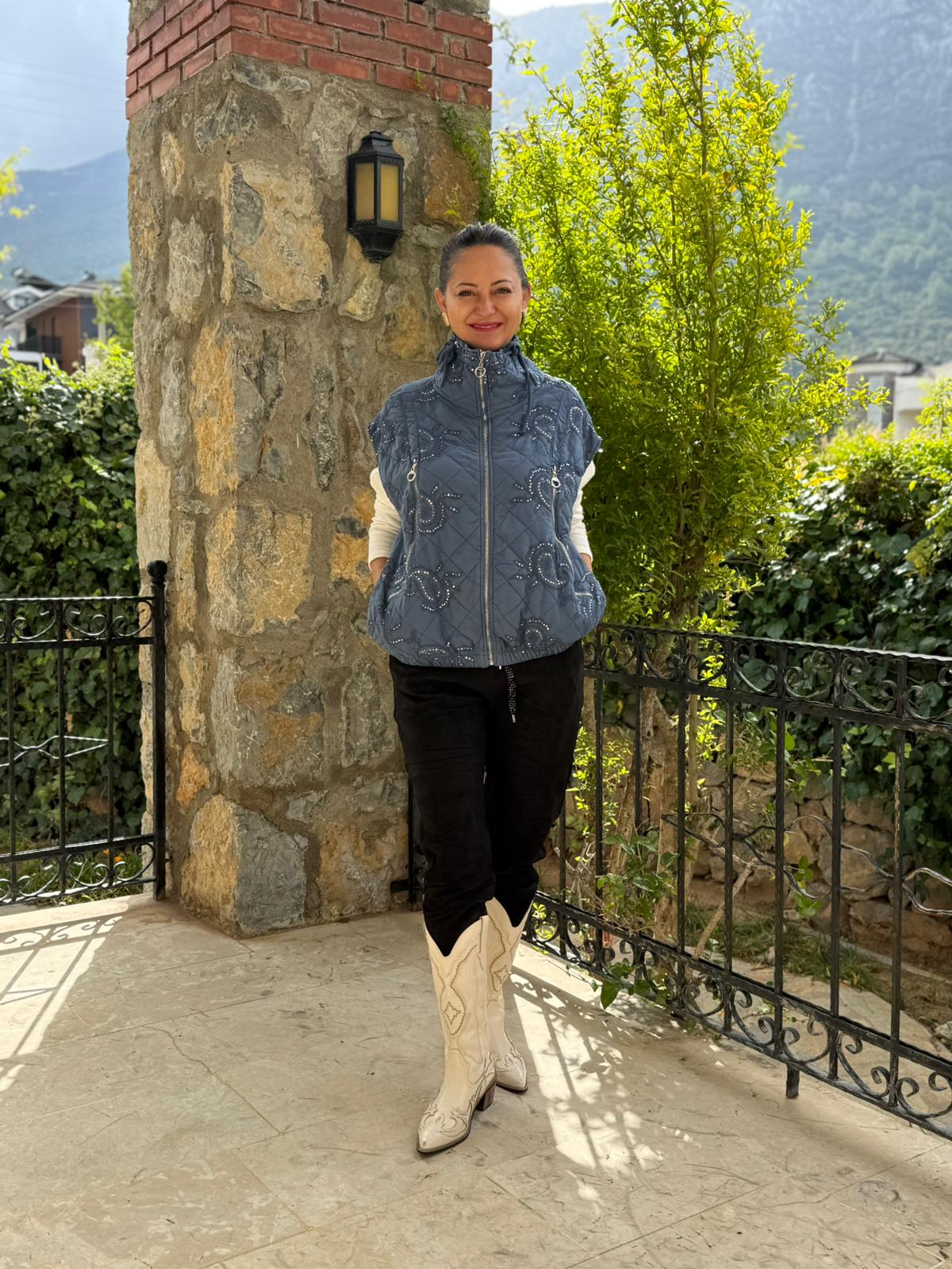 NC61582 Pul Payetli Balıkçı Yaka İtalyan Kapitone Yelek Mavi