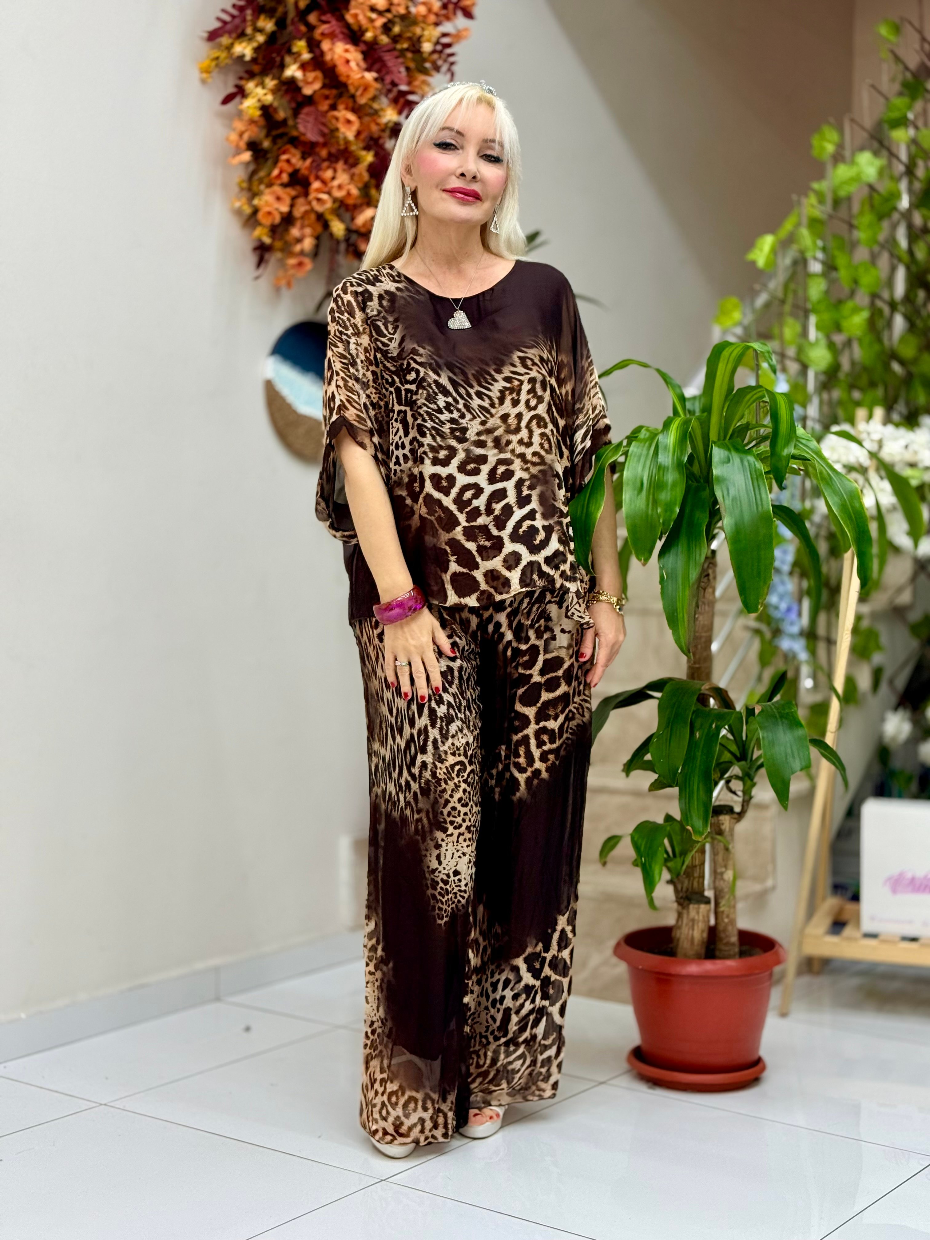 YG2061 Leoparlı İpek Takım Kahve
