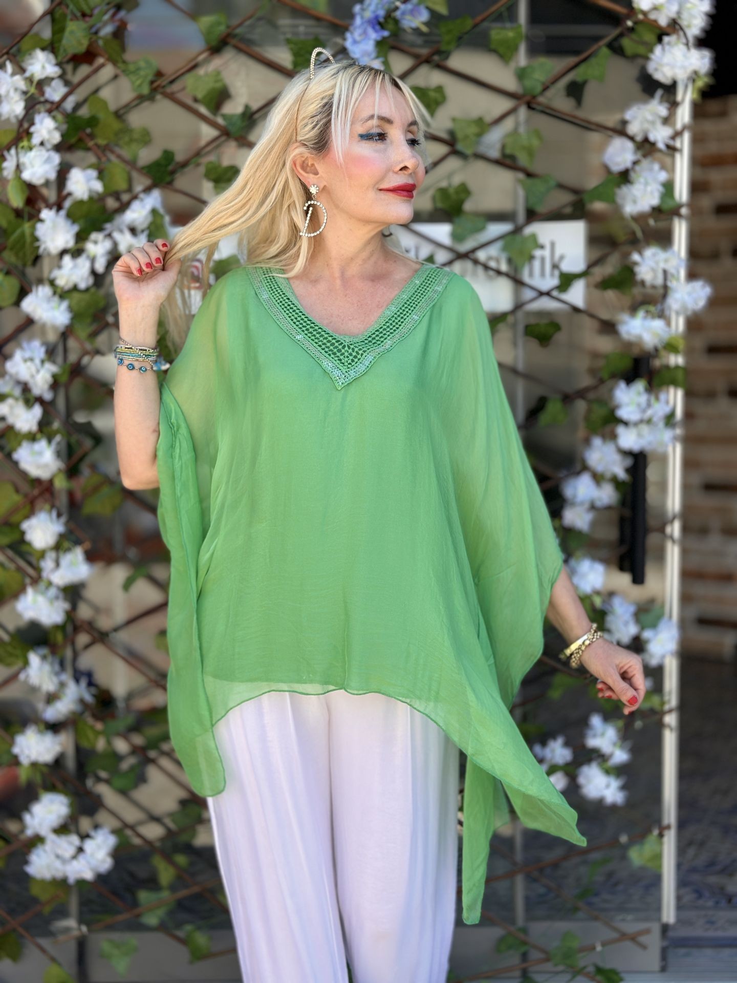 N51176 Conjunto Pantalón Blusa Seda Italiana Verde Blanco