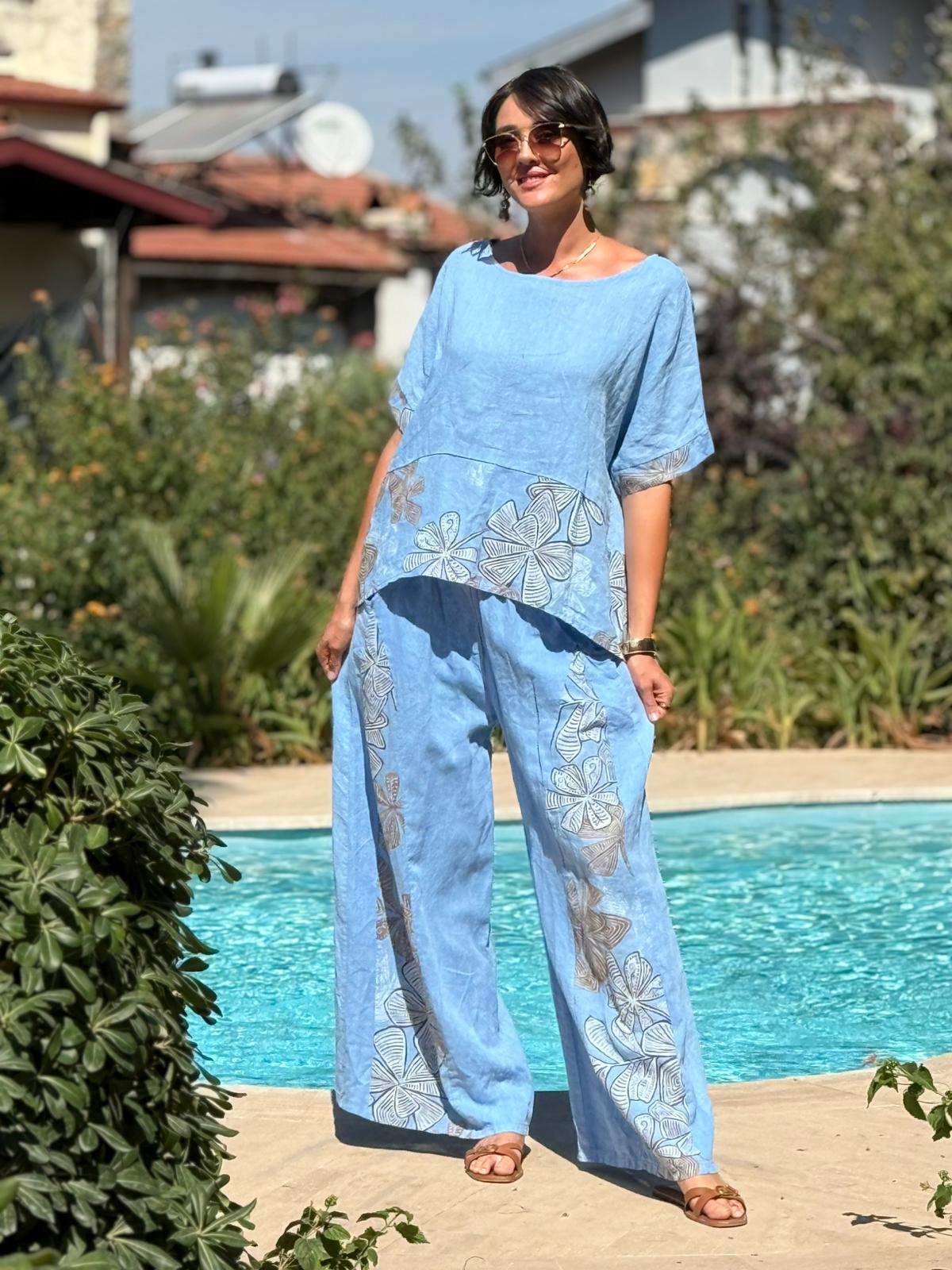 NC61253 İtalyan Çiçek Baskılı Keten Takım Mavi