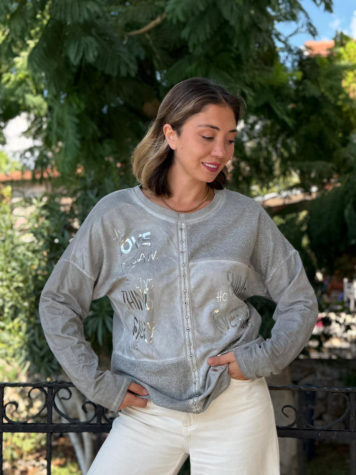 NC53761 İtalyan Yazılı Ve Taşlı Coton Sweatshirt Gri