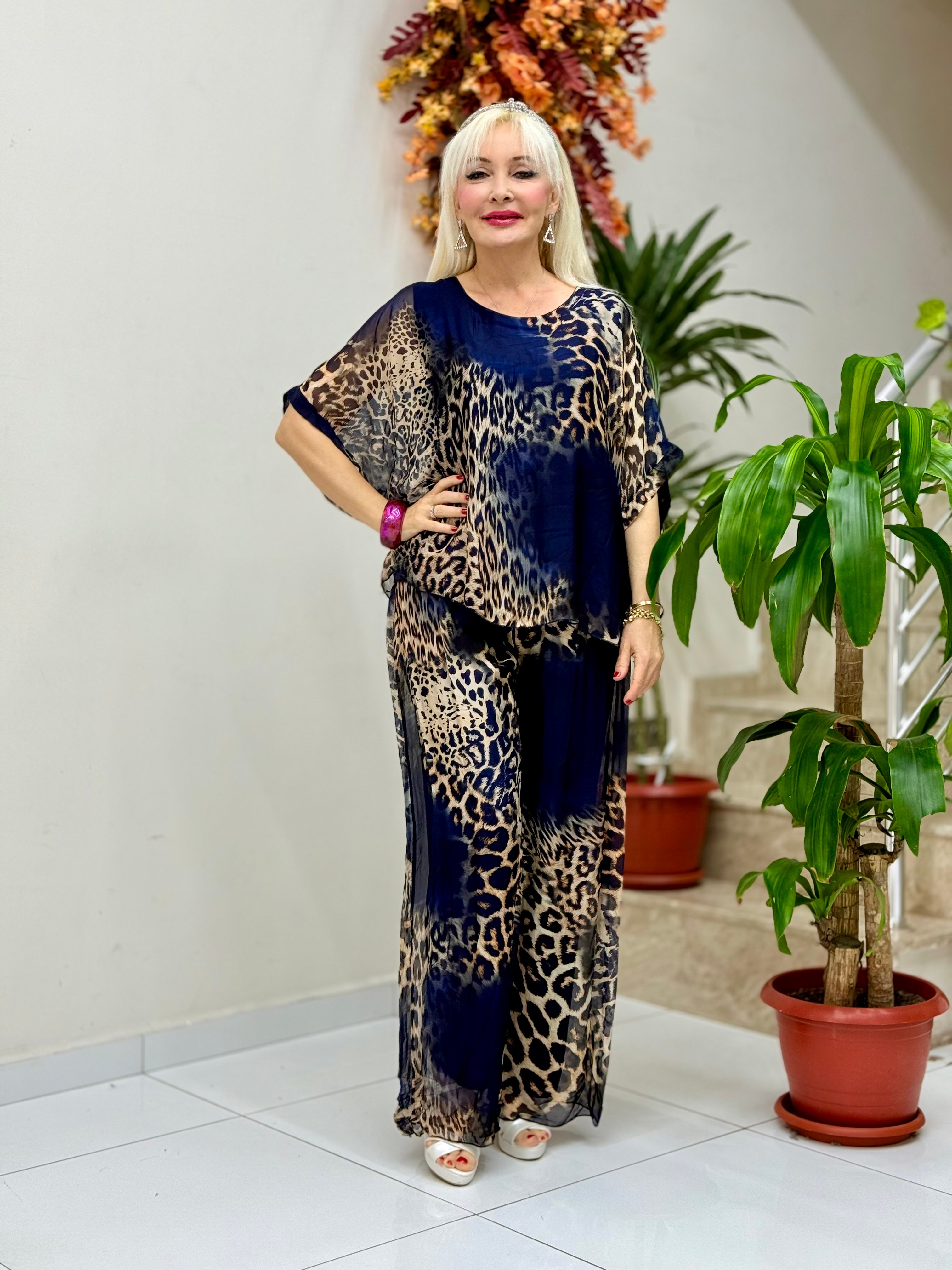 YG2061 Leoparlı İpek Takım Lacivert