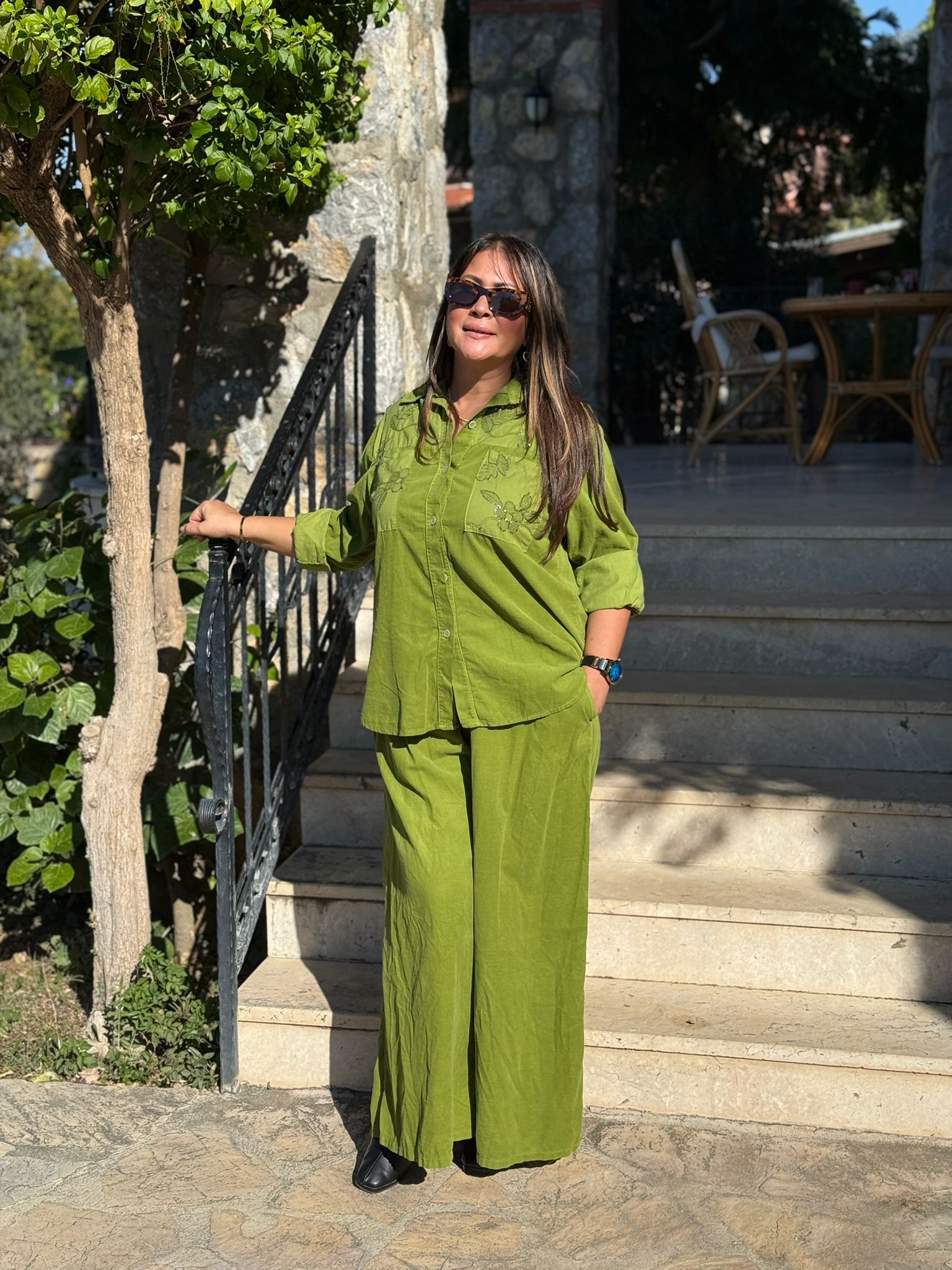 NC25446 İtalyan Kadife Pullu Pantolon Bluz Takım Fıstık Yeşili