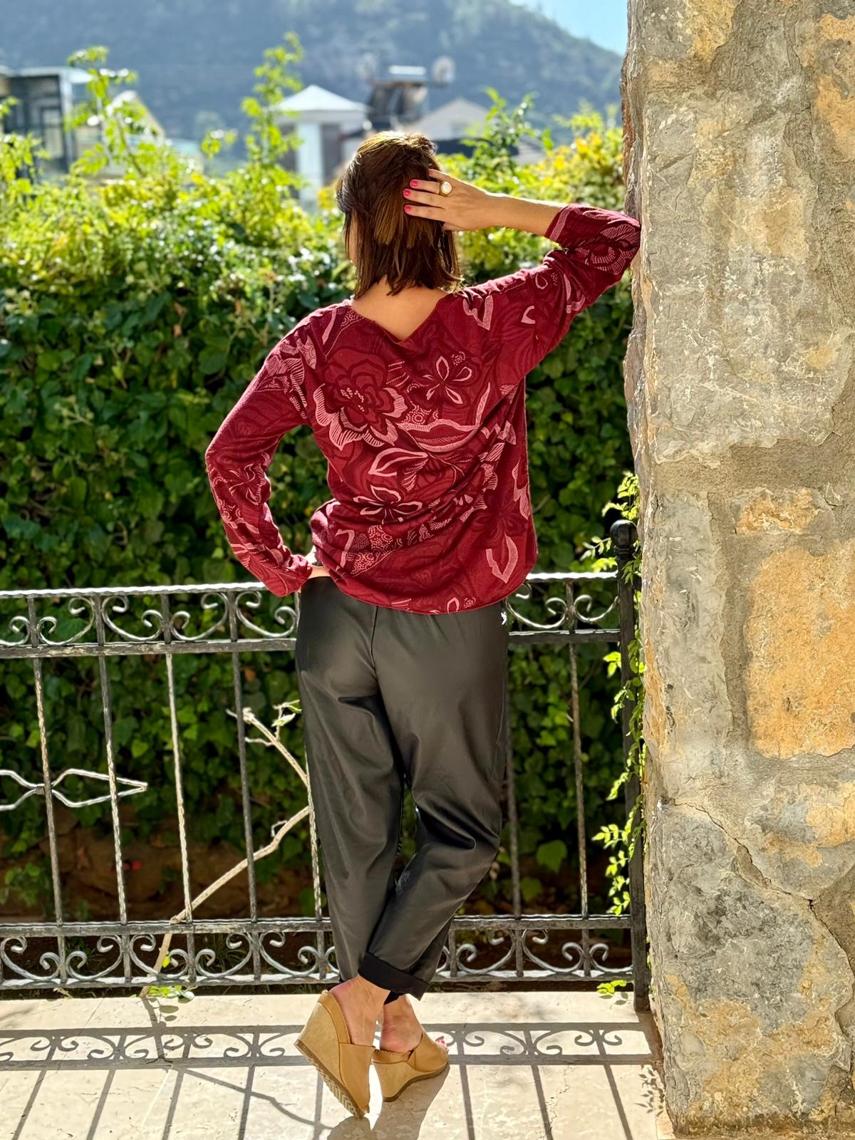 YG7036 Çiçek Desenli V Yaka İtalyan Triko Bluz Bordo