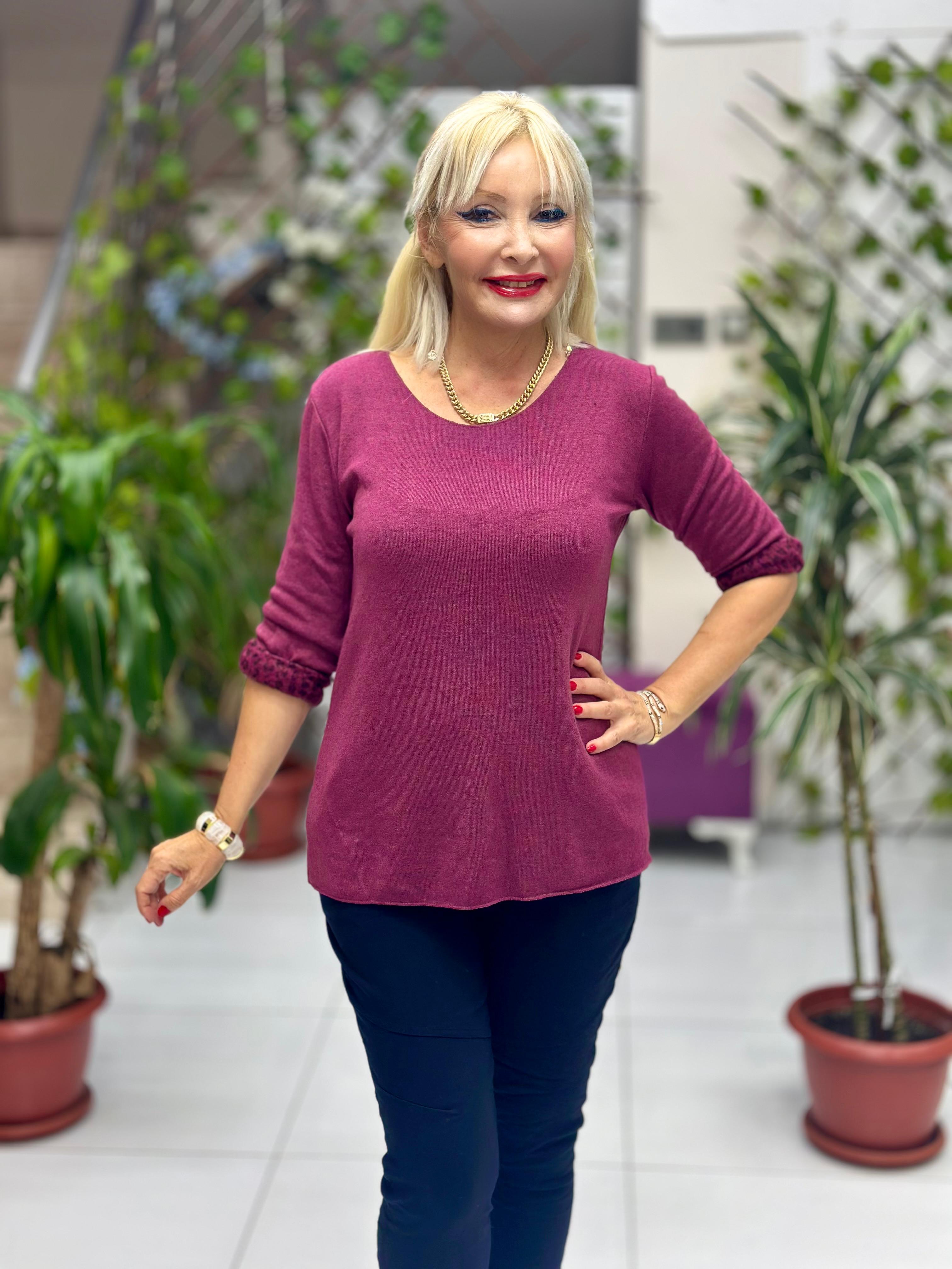 NC218181 İçi Leoparlı Yuvarlak Yaka Triko Büyük Kalıp Bluz Vişne