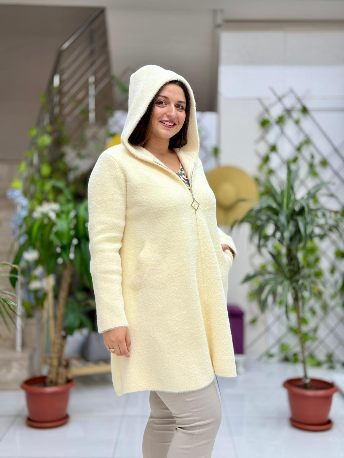 N33035 Kapüşonlu Cepli Angora Kaban Krem