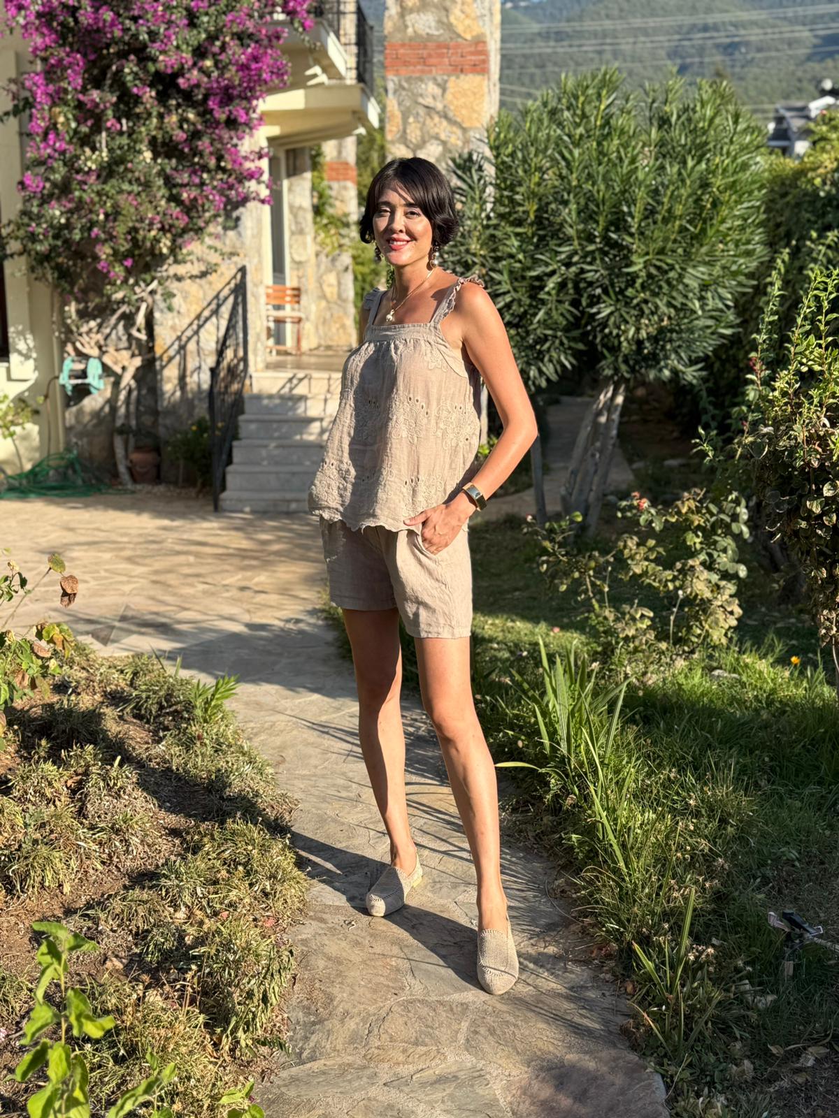 N10661 Traje Italiano Lino Ciruela