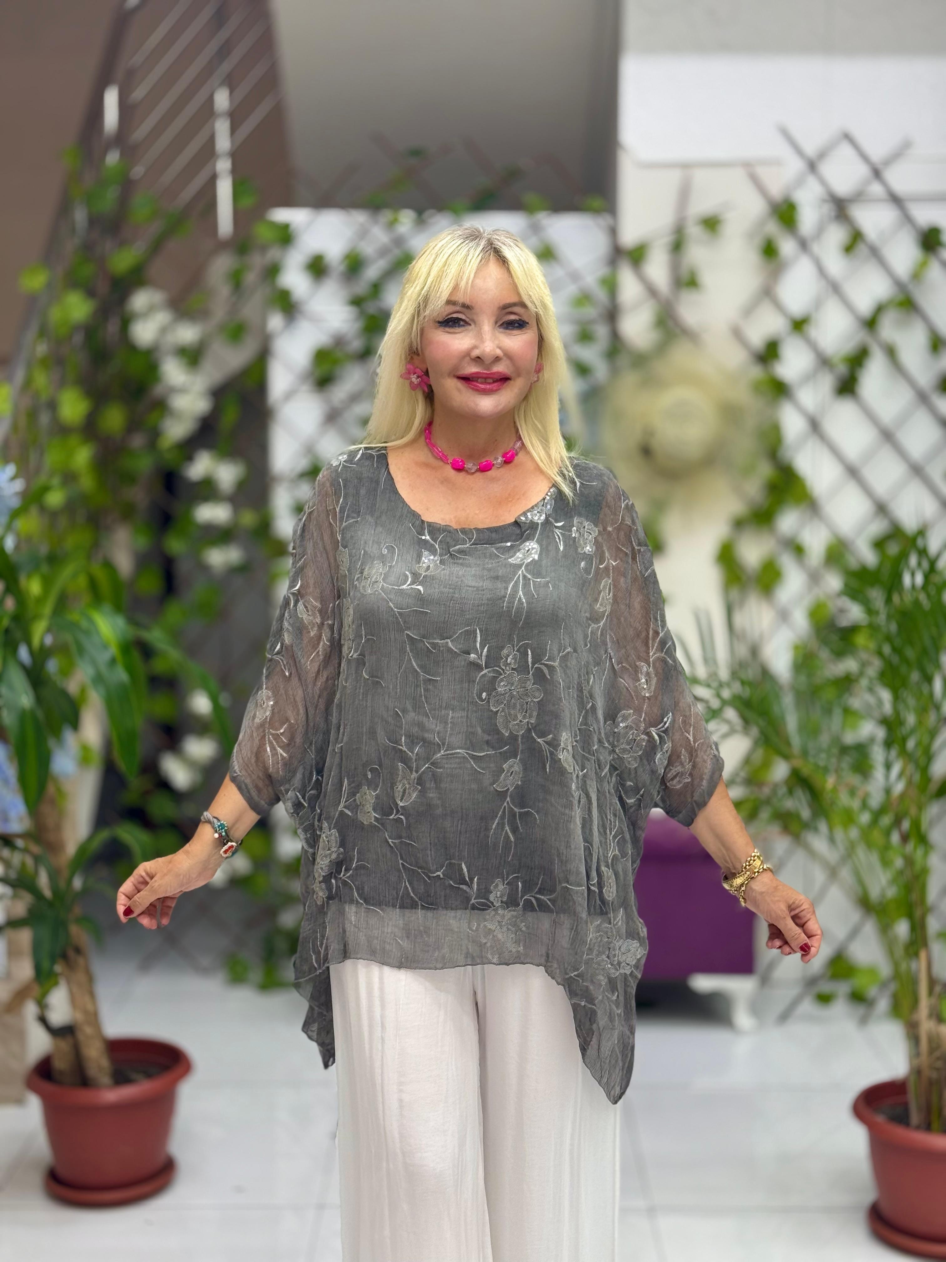 NC66893 İtalyan Pul Payetli İpek Bluz Vizon