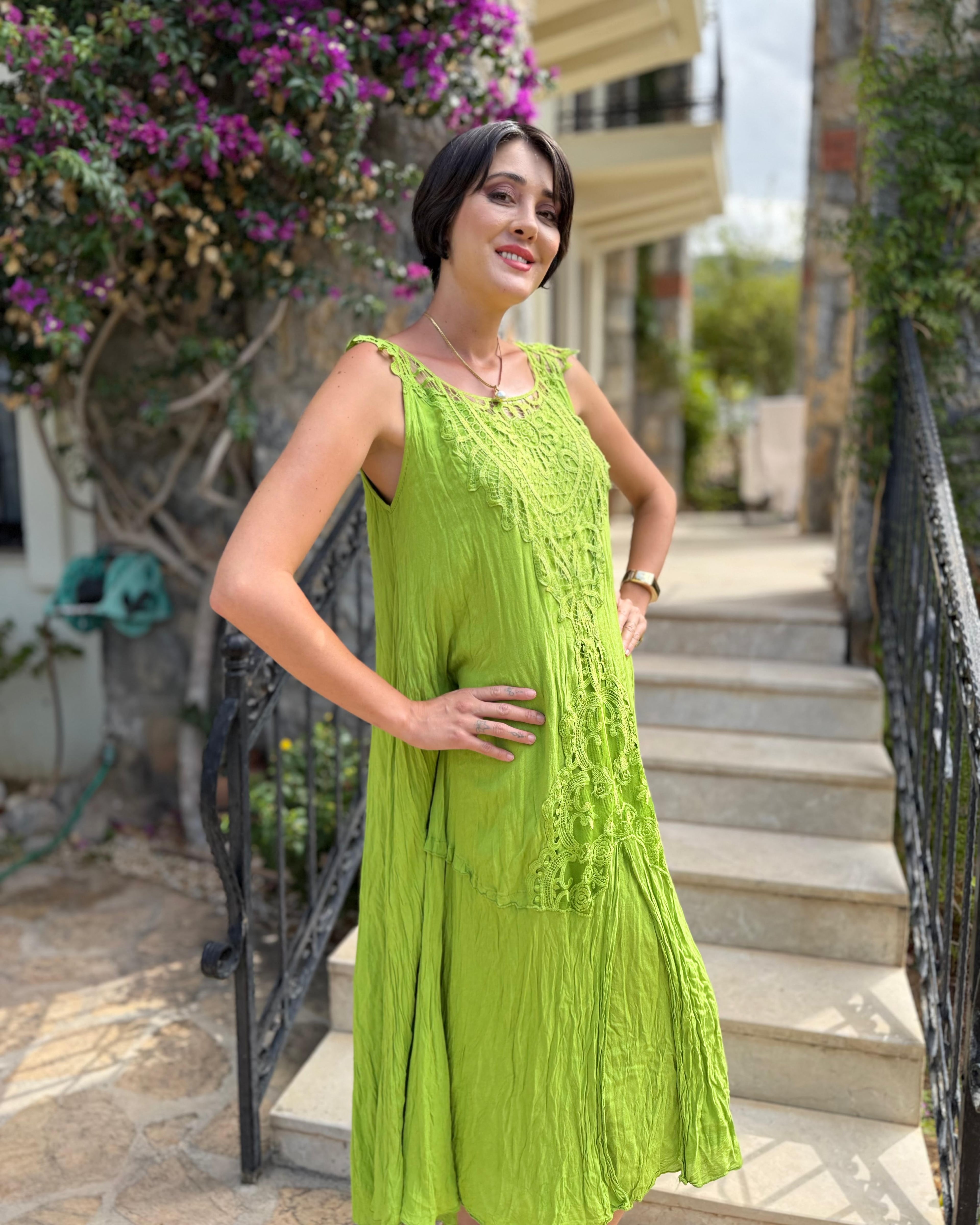 VL1046 Kolsuz Vual Elbise Fıstık