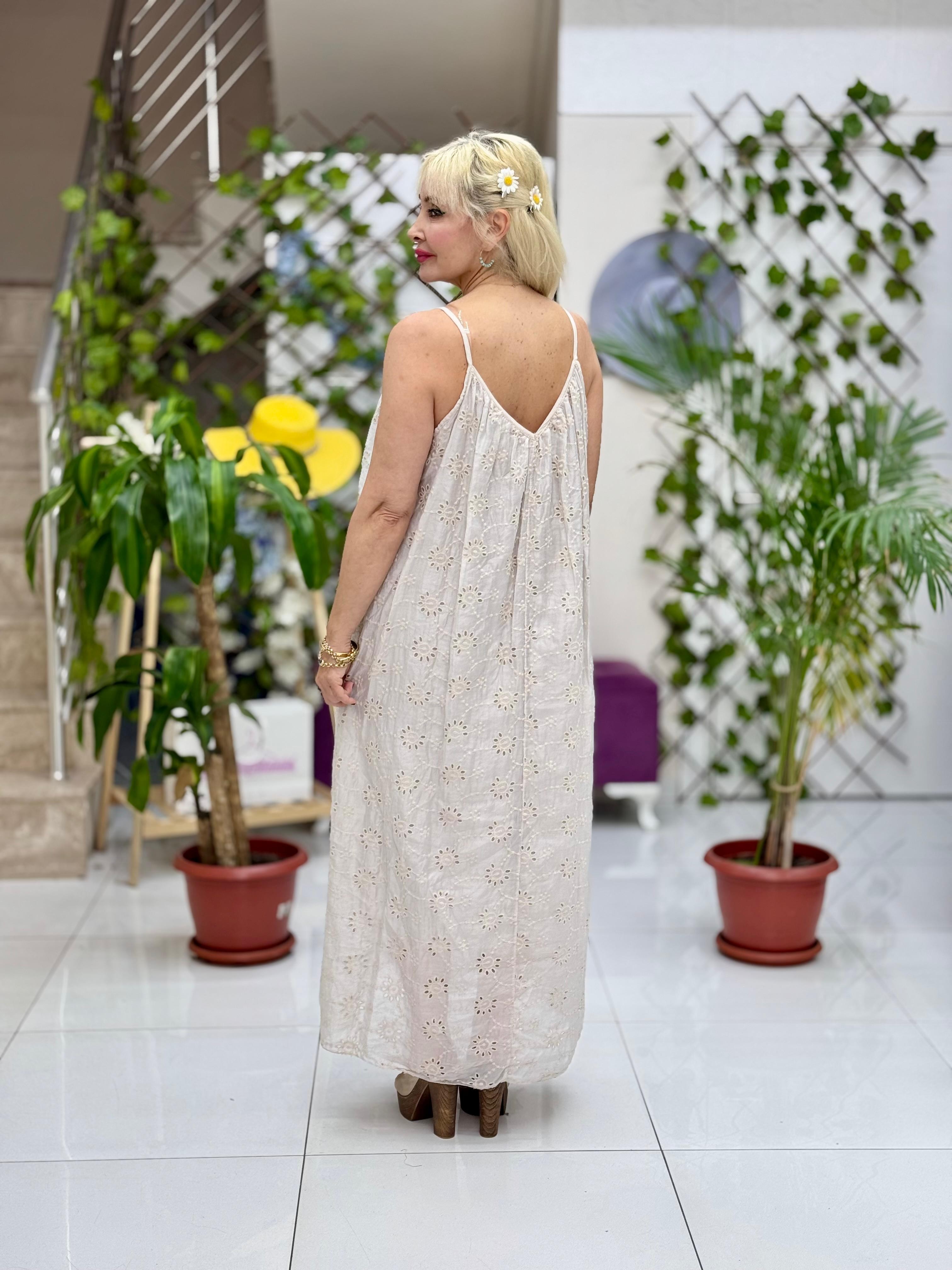 YG5031 İtalyan İp Askılı Brodeli Coton Elbise Krem