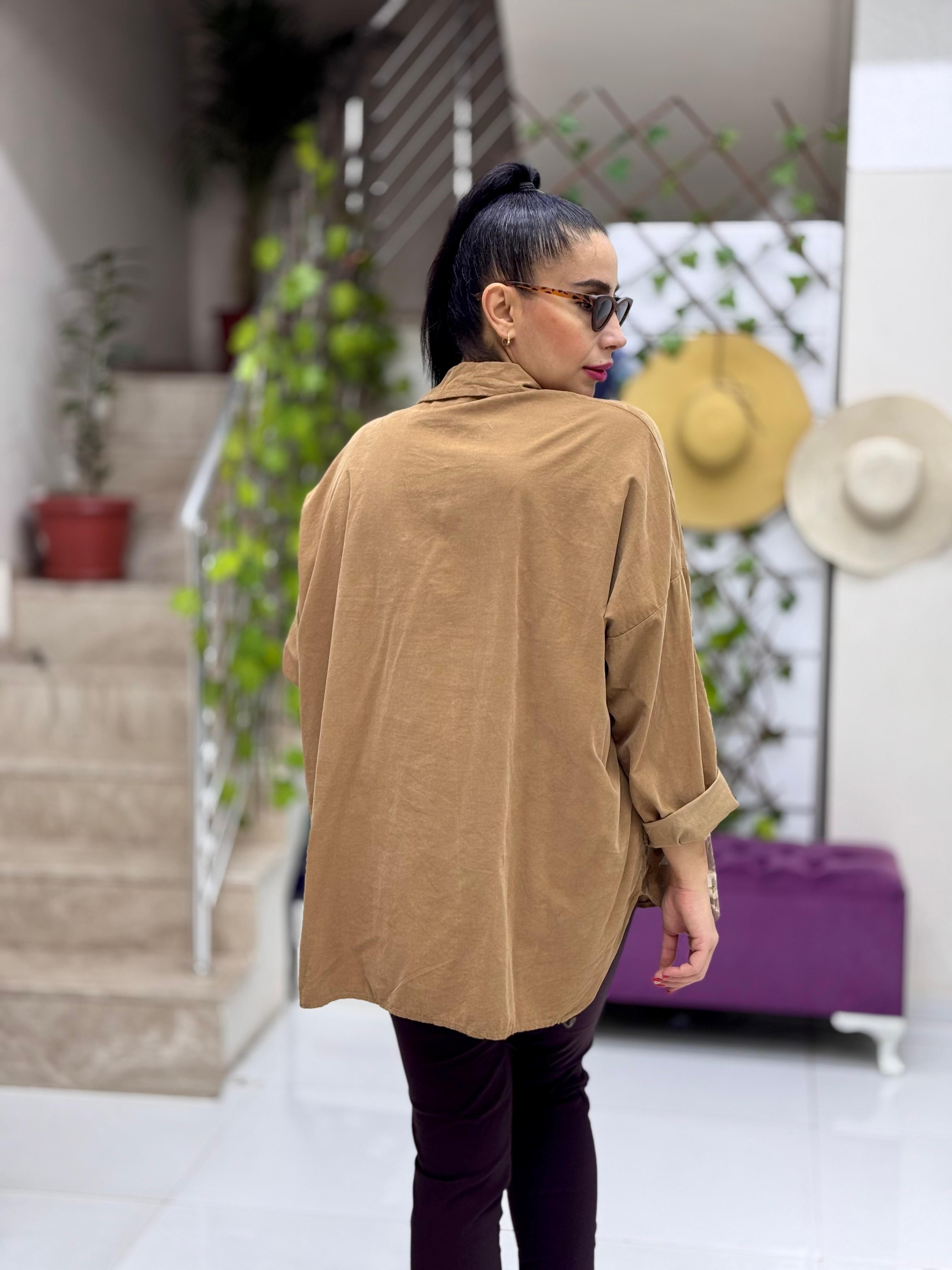 LS103982 İtalyan Kadife Güllü Gömlek Camel