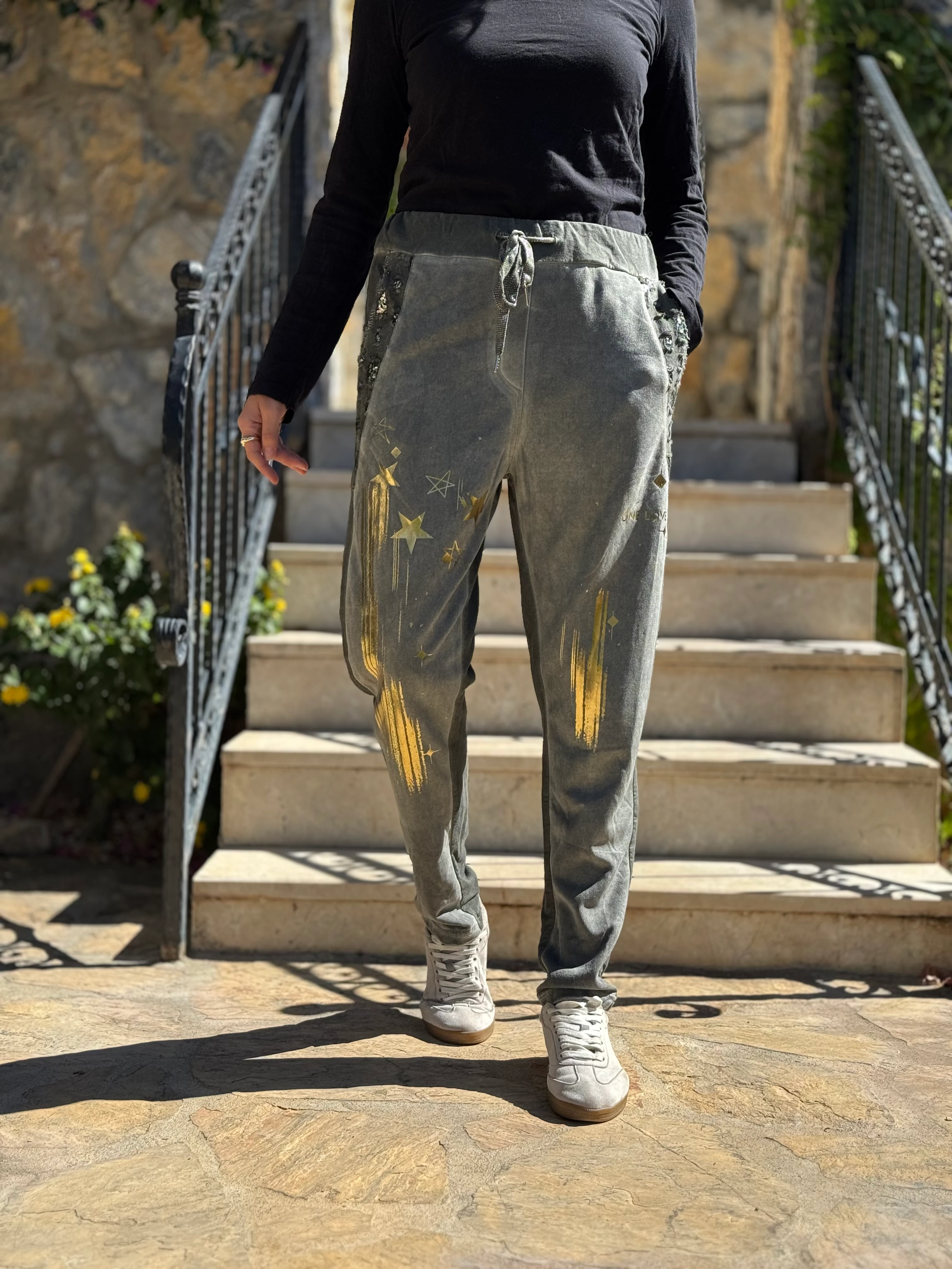 YG50618 Yıldız Desen Pulpayetli İtalyan Süet Pantolon Haki