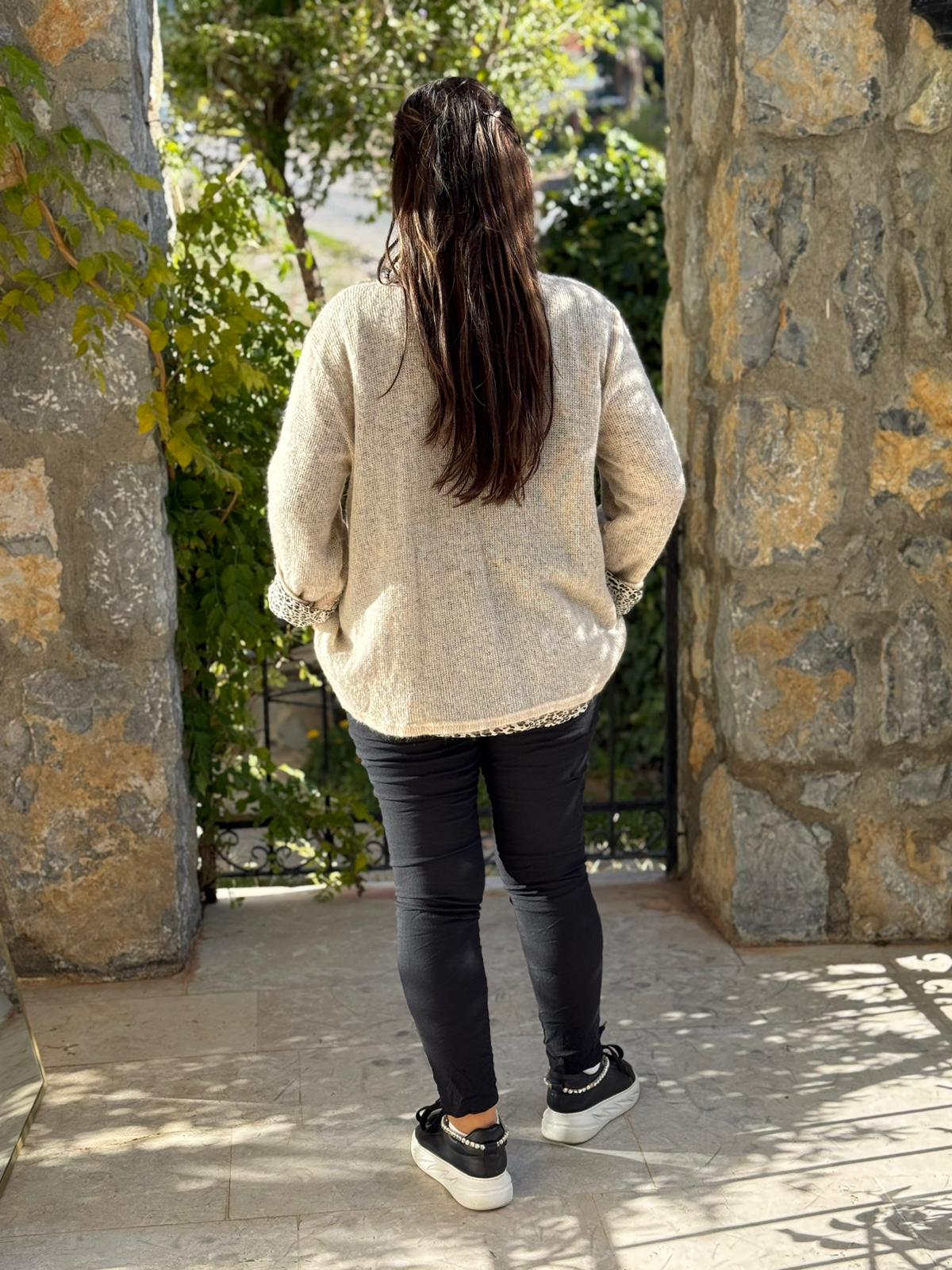 P6811 Prendas de punto con estampado de camuflaje Caqui