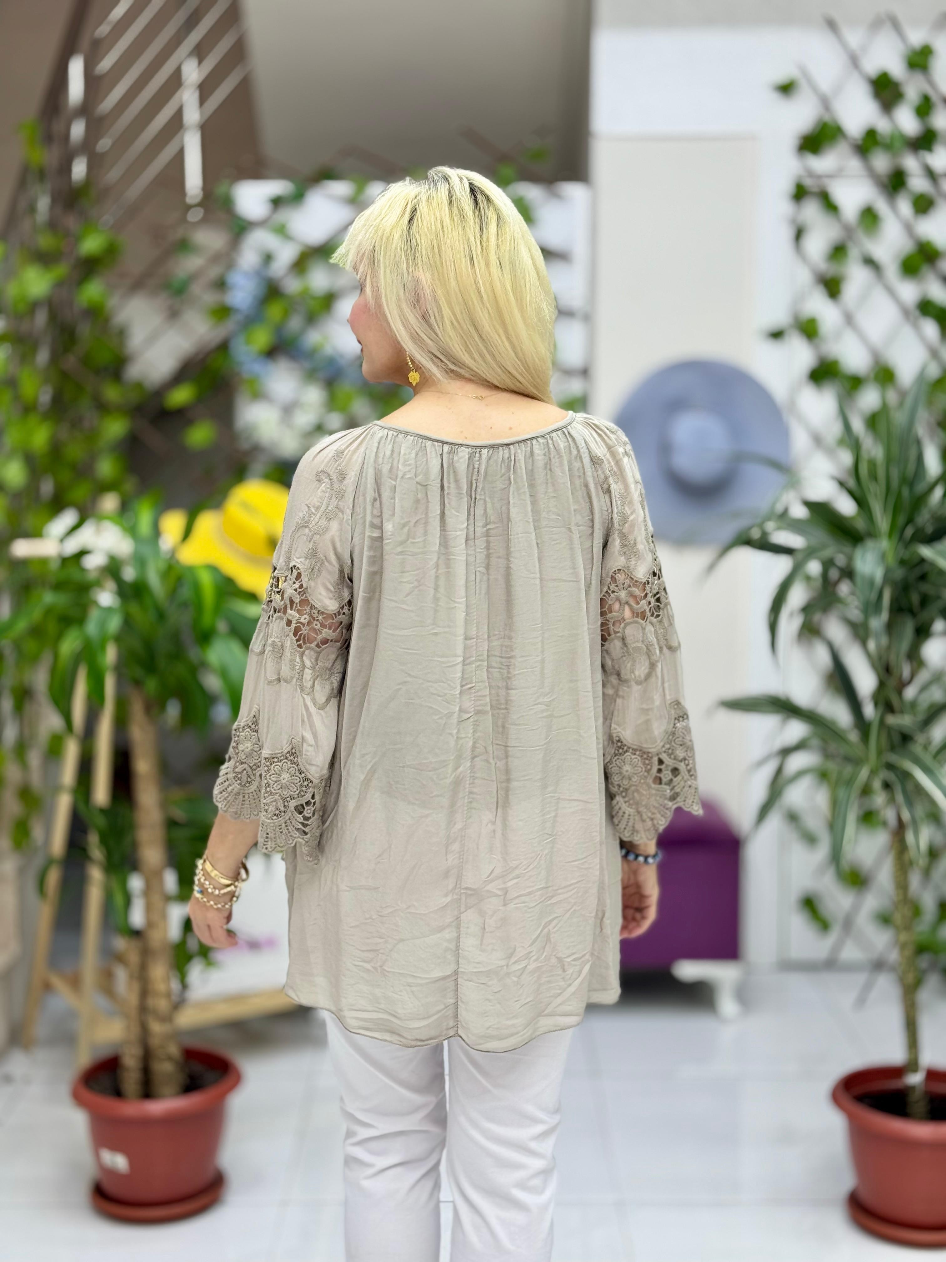 NC20428 İtalyan Klasik İpek Bluz Vizon