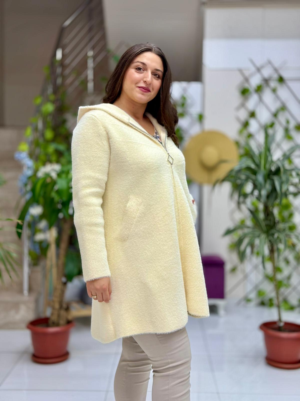 N33035 Kapüşonlu Cepli Angora Kaban Krem