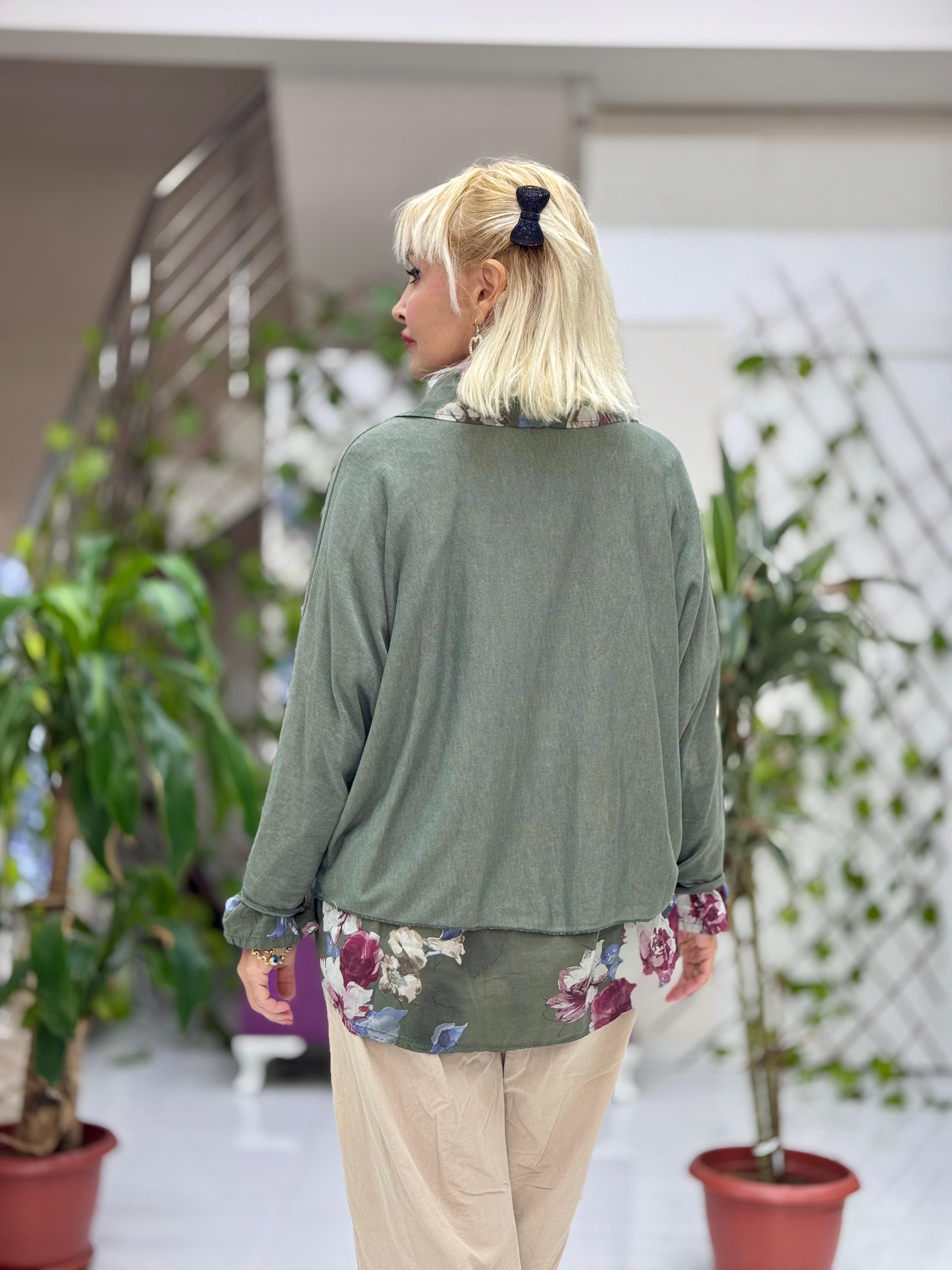P6811 Prendas de punto con estampado de camuflaje Caqui
