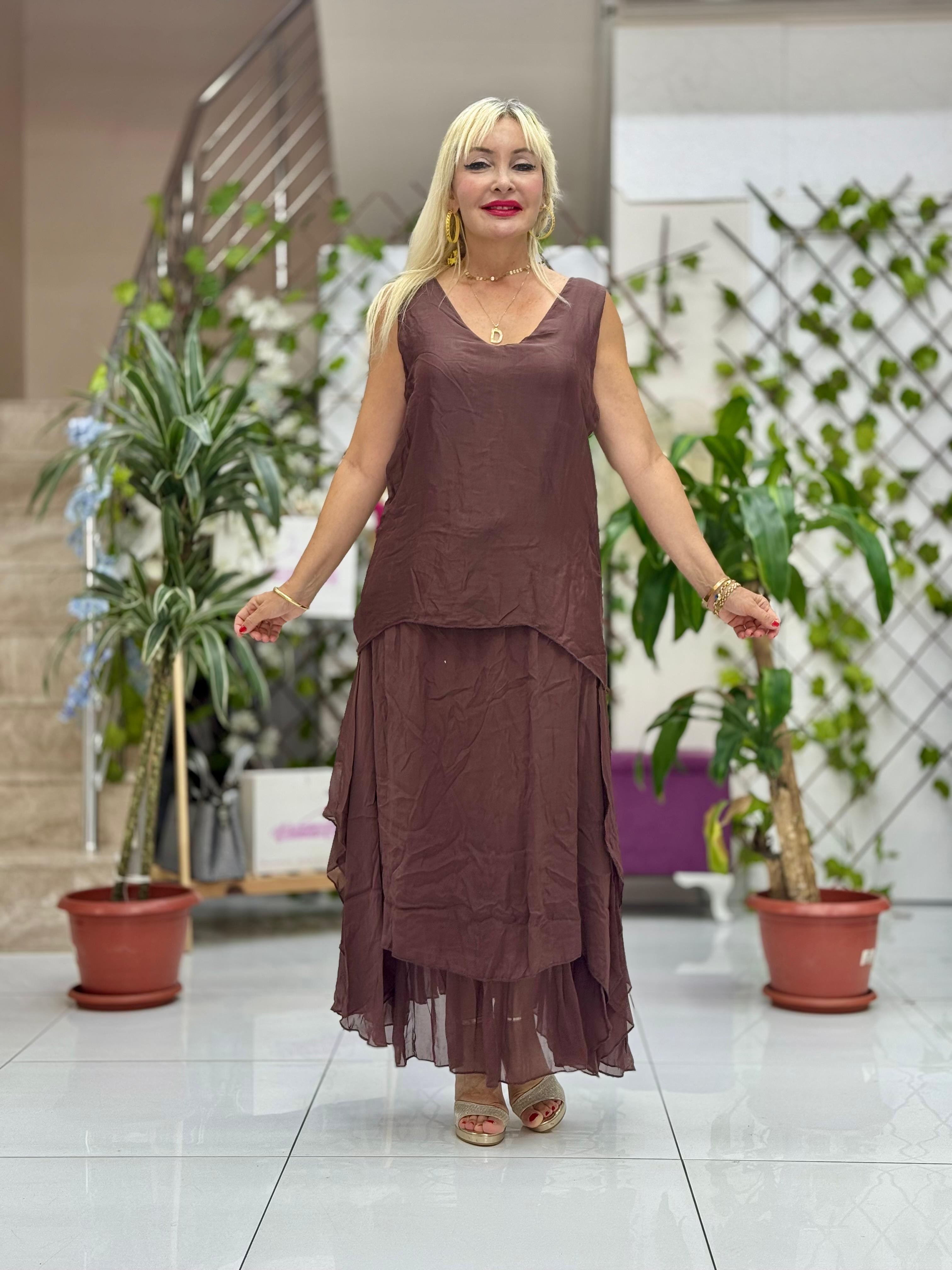 LS79772 İtalyan Kolsuz Sırt Bağlamalı İpek Bluz Kahverengi
