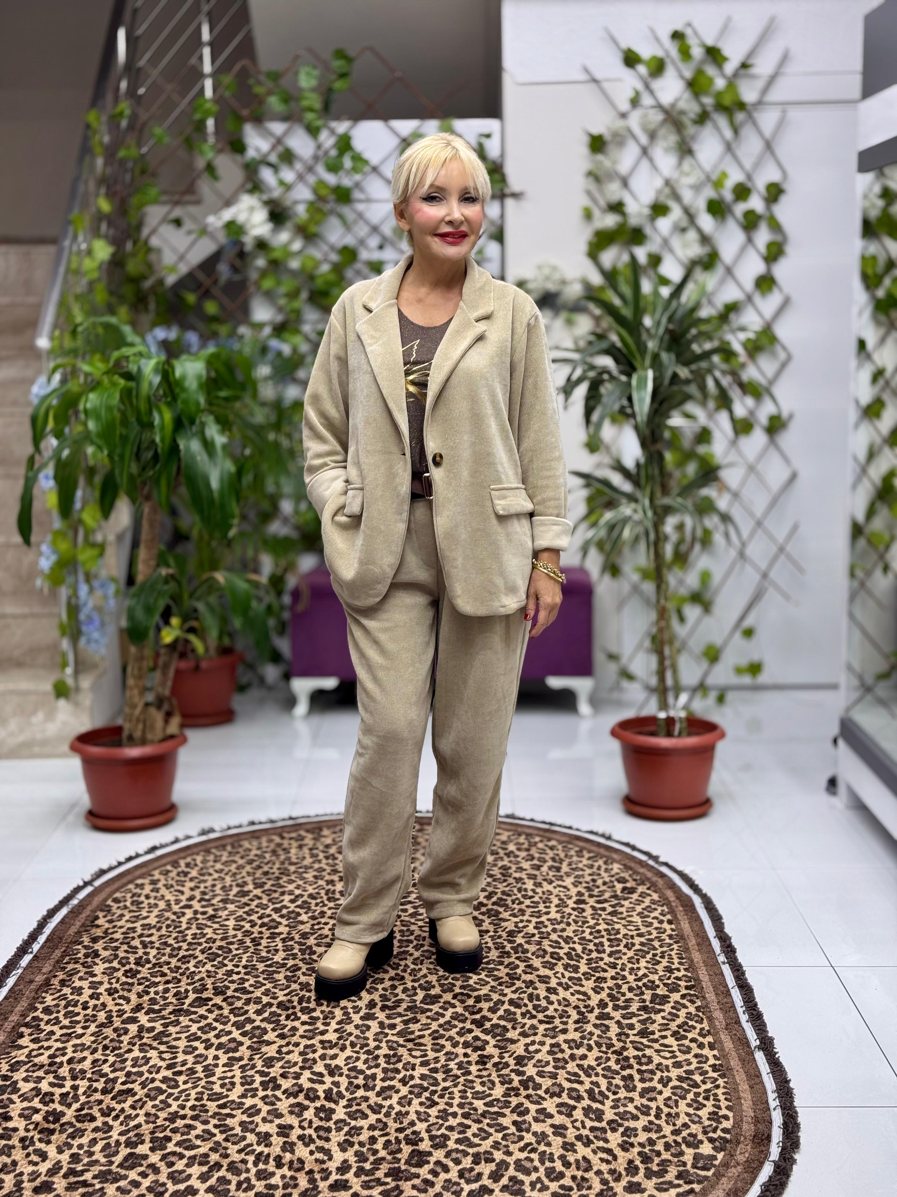 YG683089 Tek Düğme İtalyan Ceket Pantolon Kadife Takım Krem