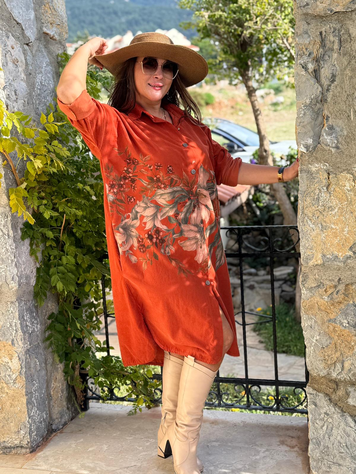 YG11410 Çiçek Baskılı Erkek Yaka  İtalyan Kadife Gömlek Elbise Kiremit