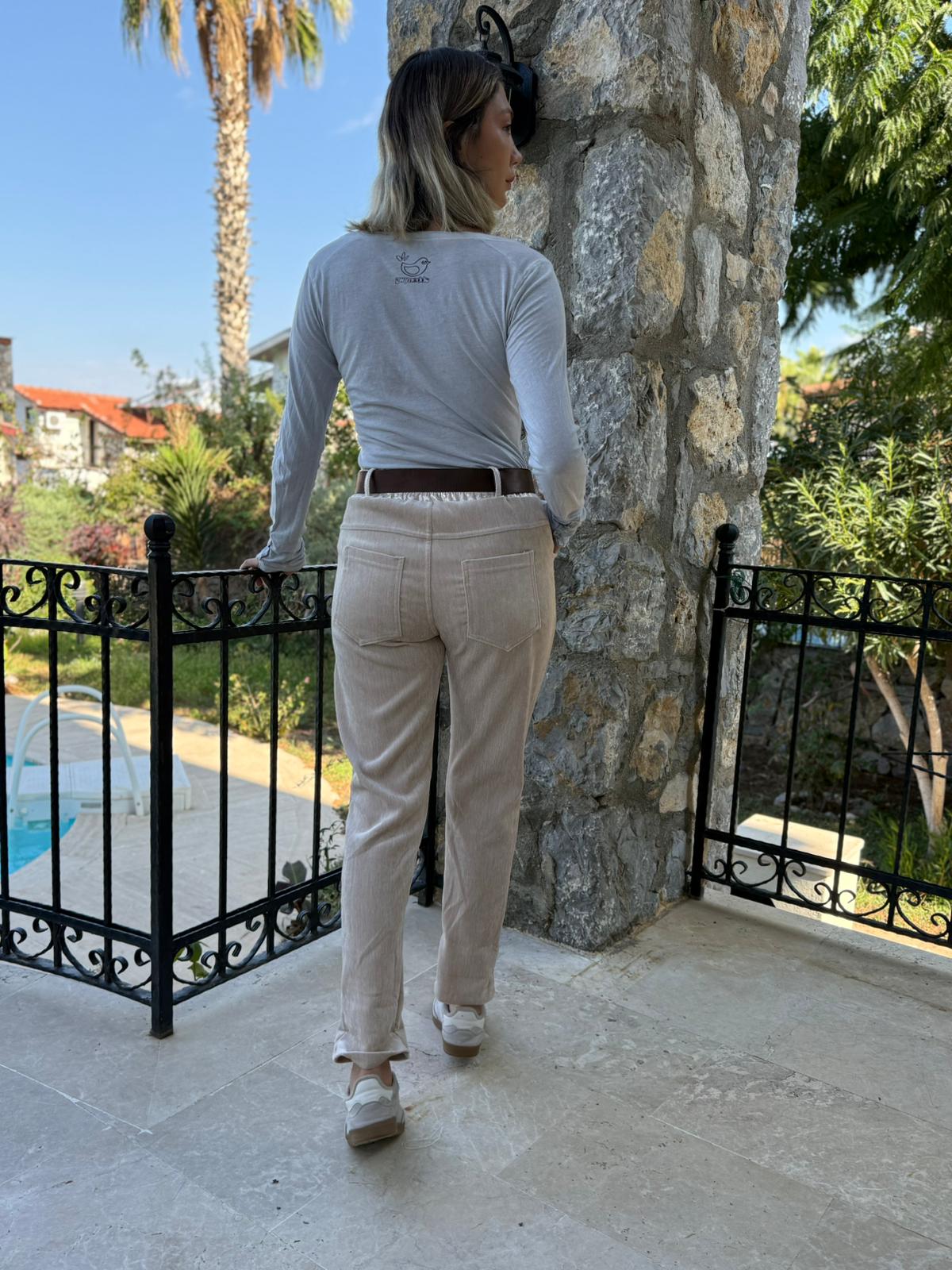 LS12520 İtalyan Yıldız Taşlı Kadife Pantolon Krem