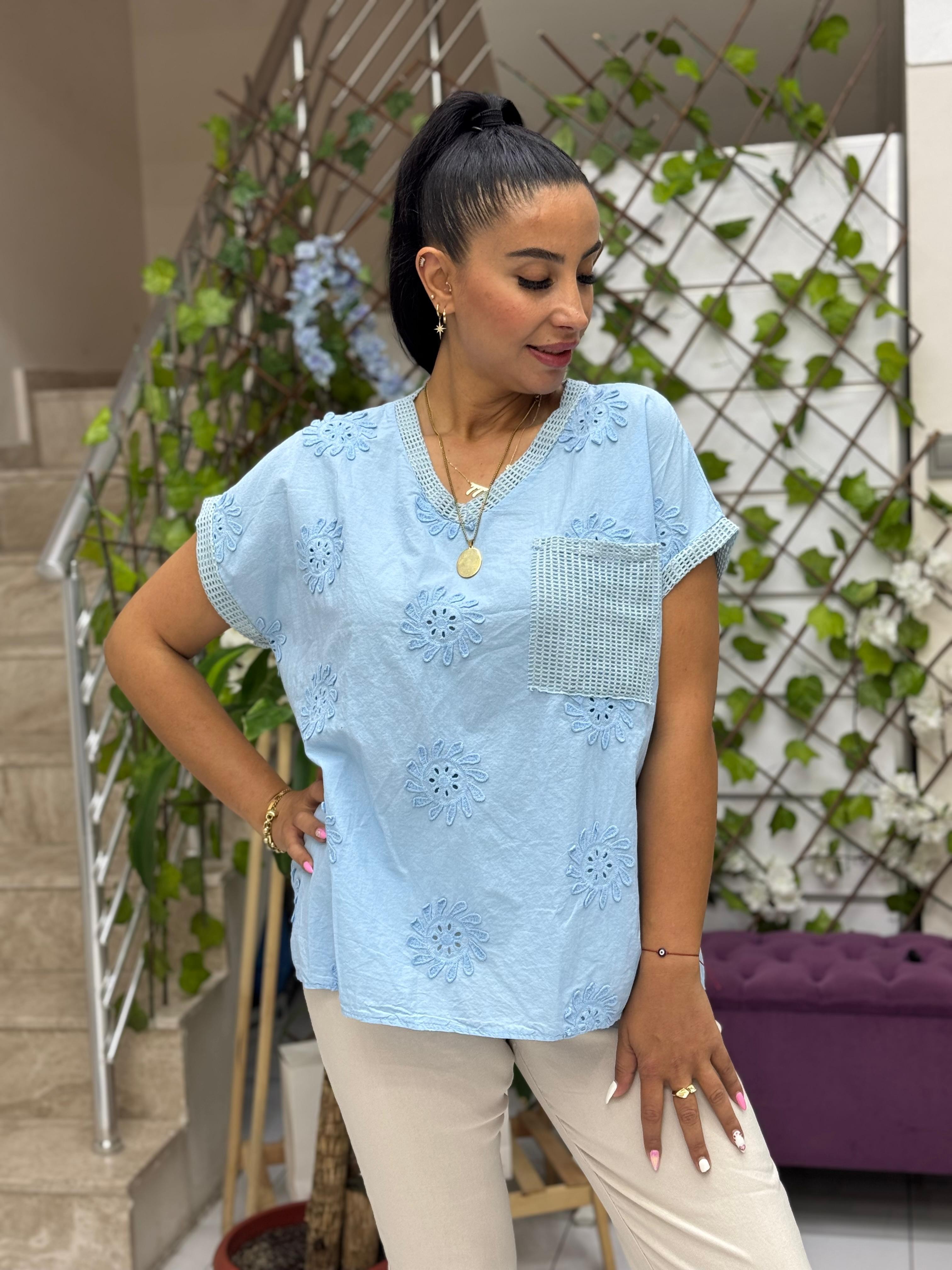 NC25043 İtalyan Nakışlı Cepli Coton Bluz Bebe Mavi