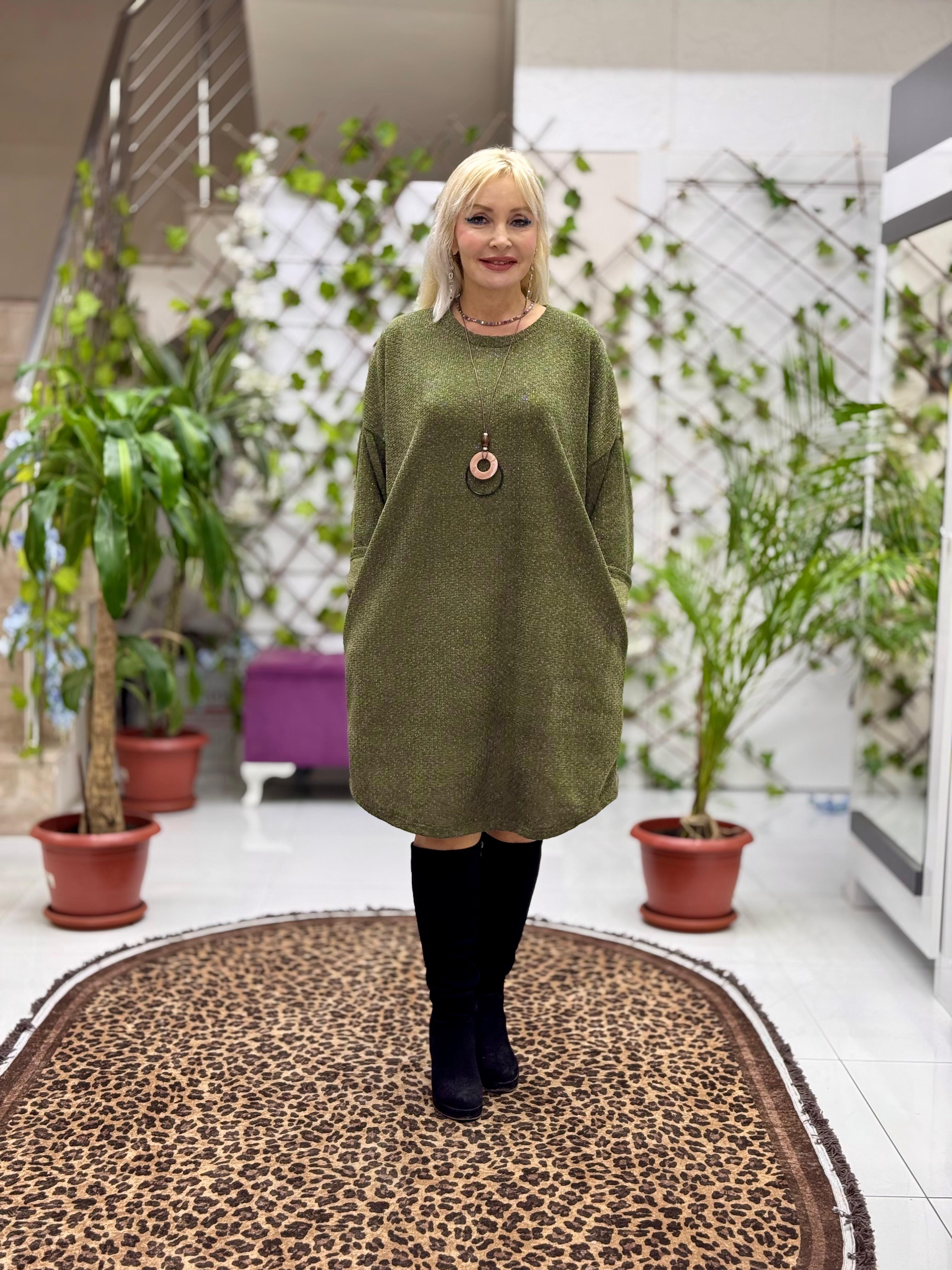 NC25158 Simit Yaka Kolyeli Simli İtalyan Kadife Elbise Haki