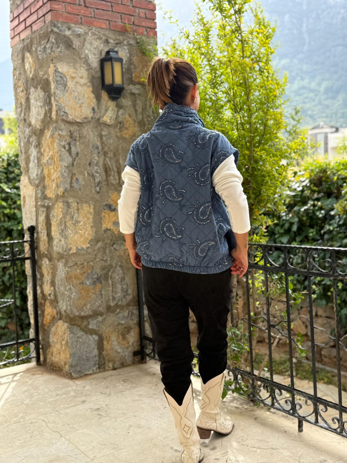 NC61582 Pul Payetli Balıkçı Yaka İtalyan Kapitone Yelek Mavi