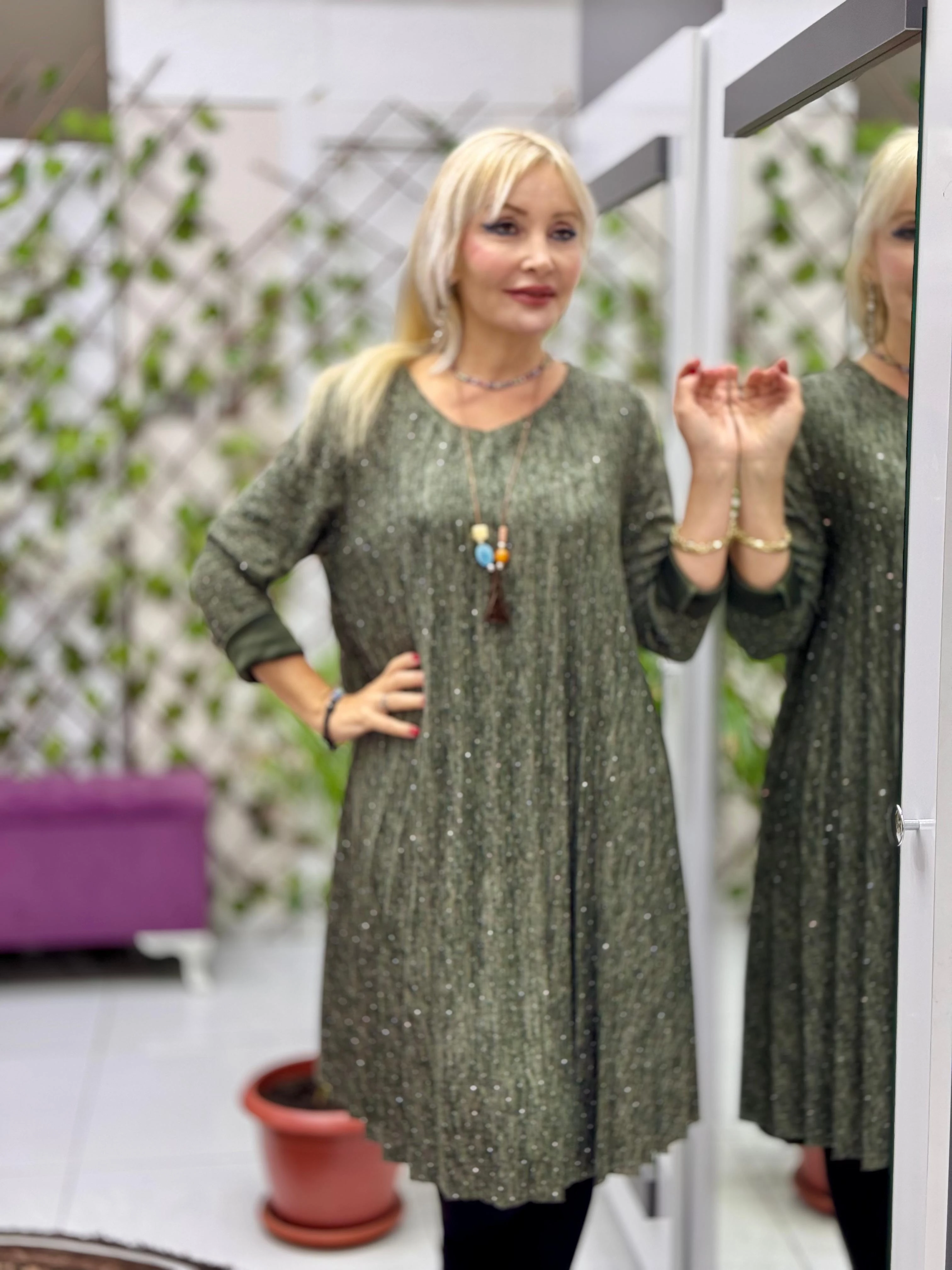 NC21419 Kolyeli Taşlı Pileli İtalyan Triko Elbise Haki