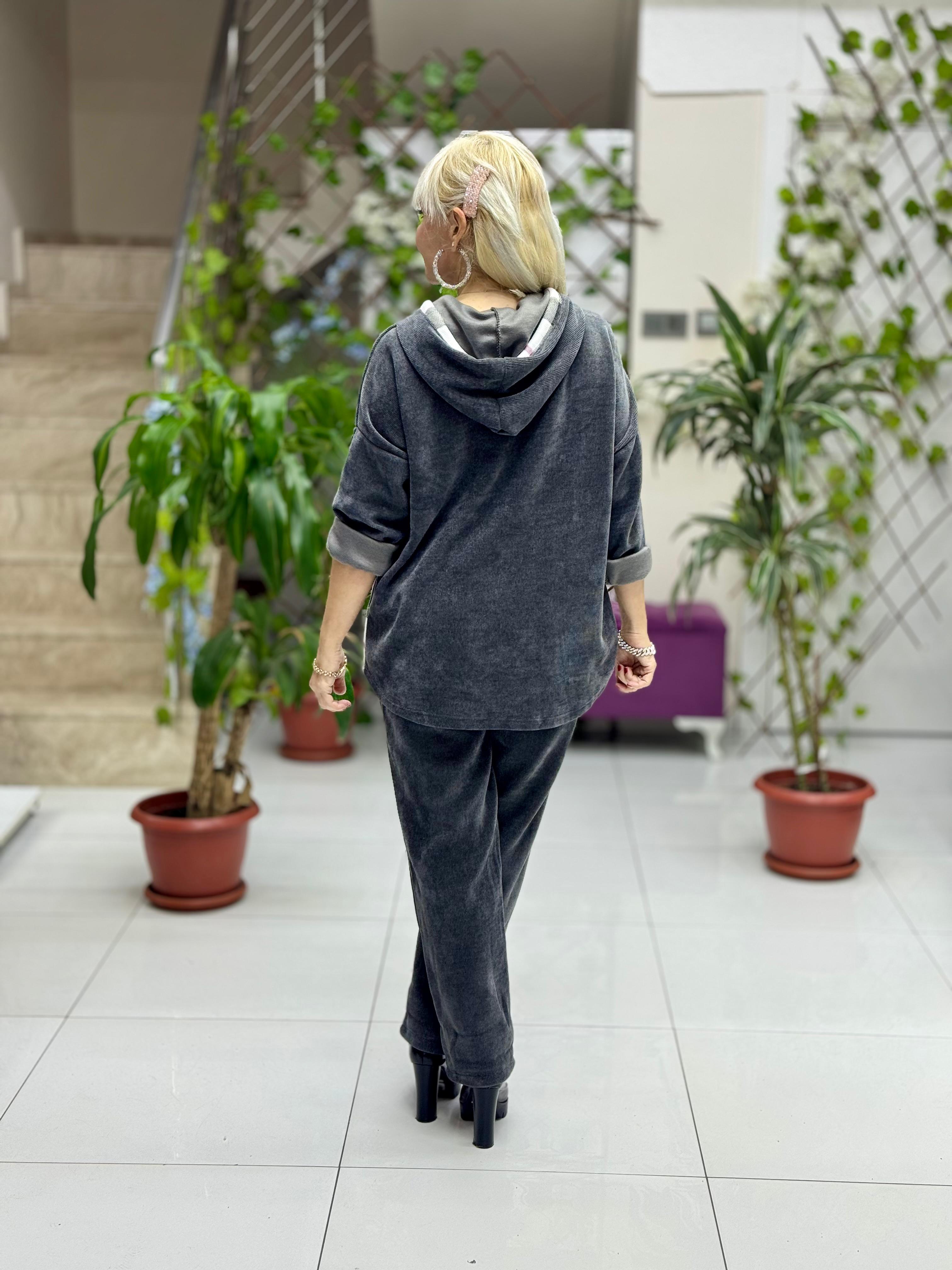 NC15502 Ekose Desenli Kapişonlu İtalyan Kadife Takım Gri