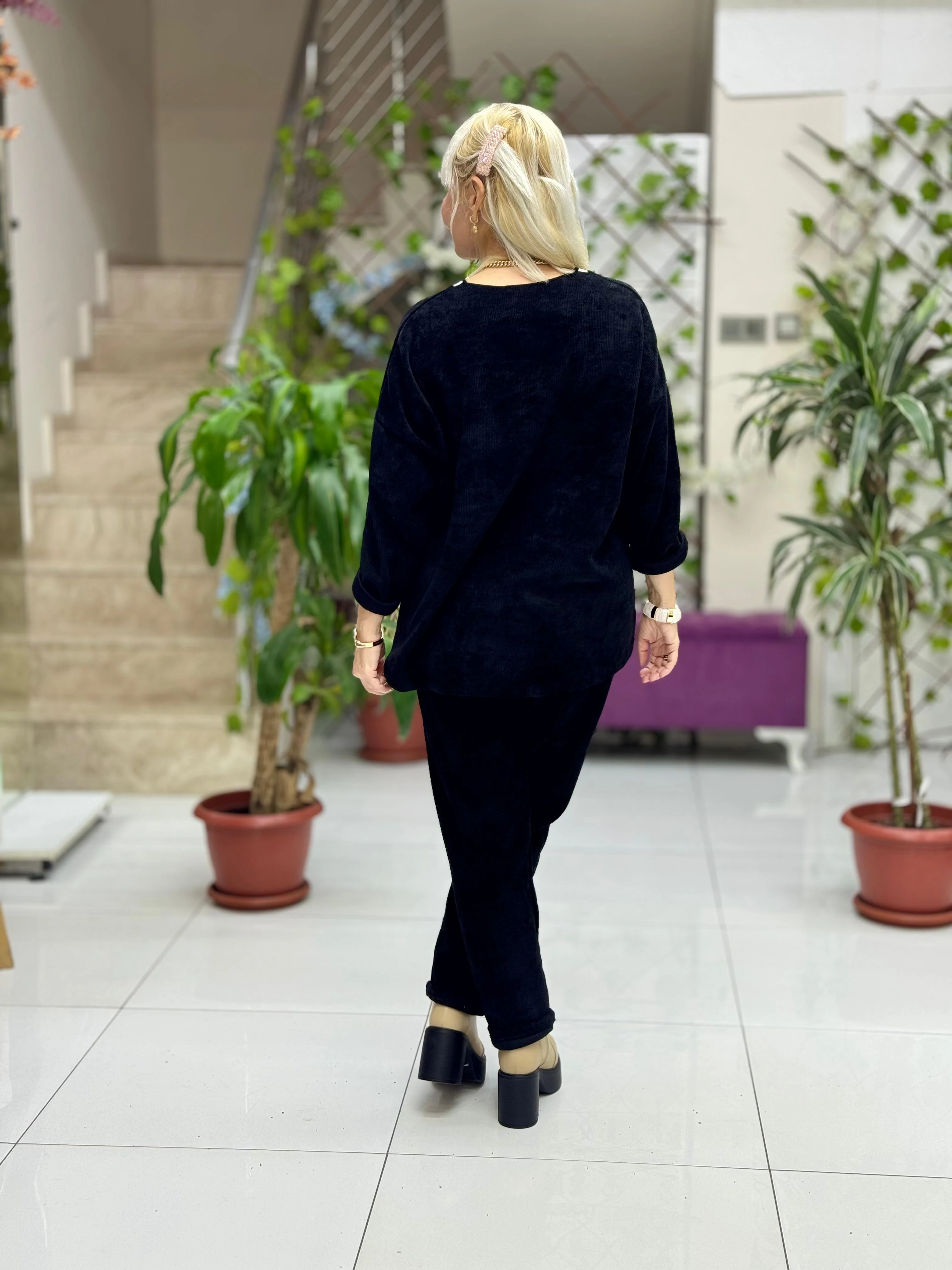 NC24155 Leopar Baskılı İtalyan Kadife Takım Siyah