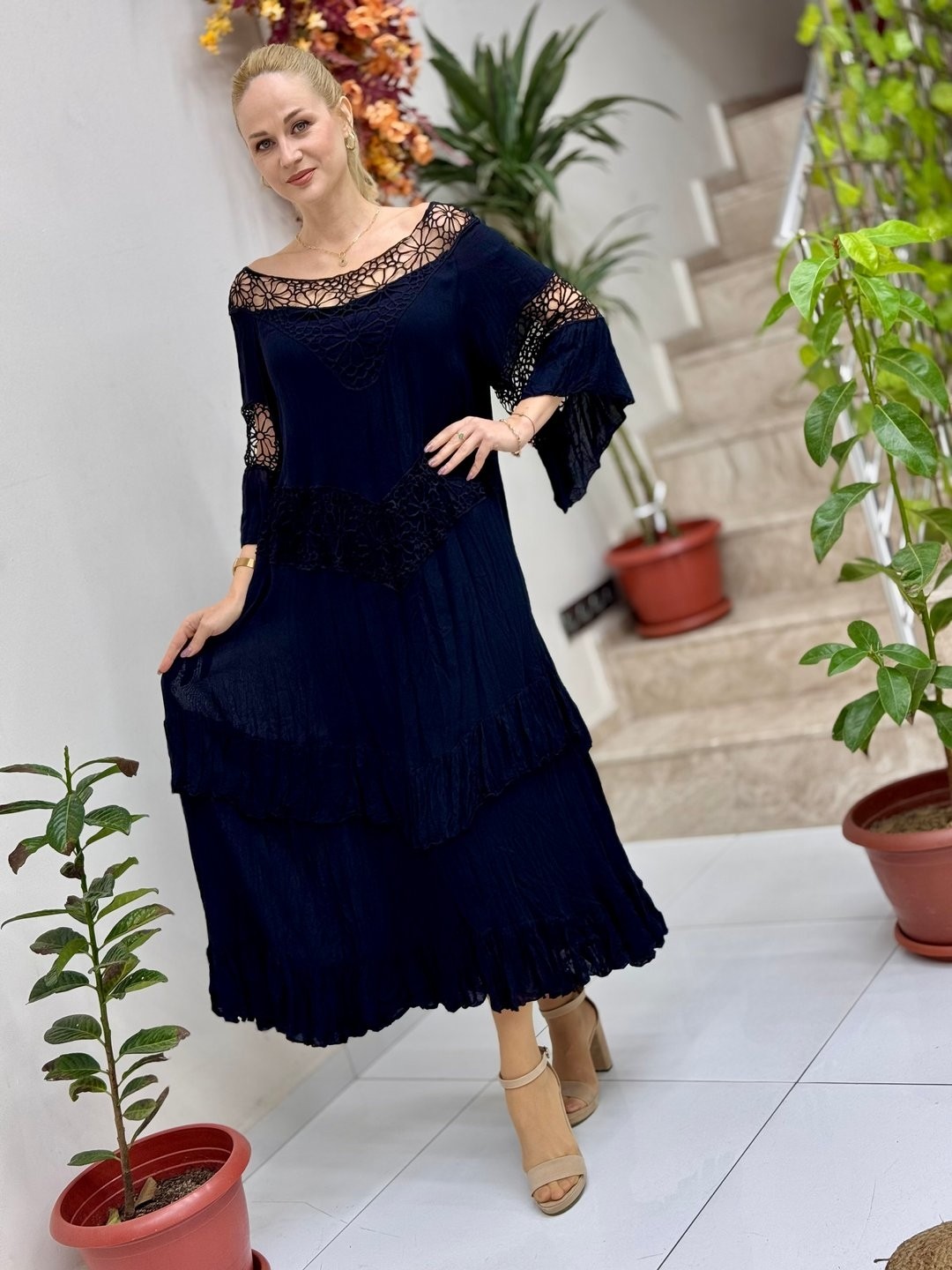 M1208 Vestido Voile Detalle Cuello Turquesa