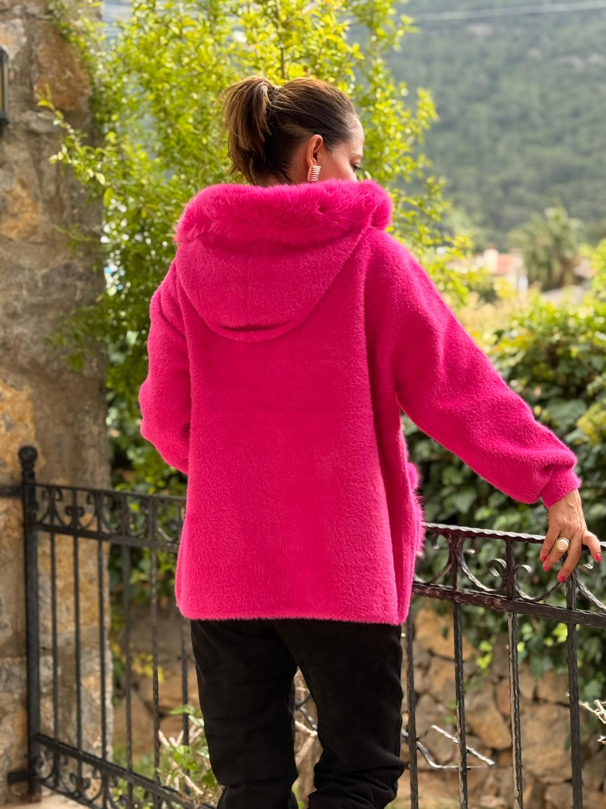 N33035 Abrigo Angora Con Capucha Y Bolsillos Crema