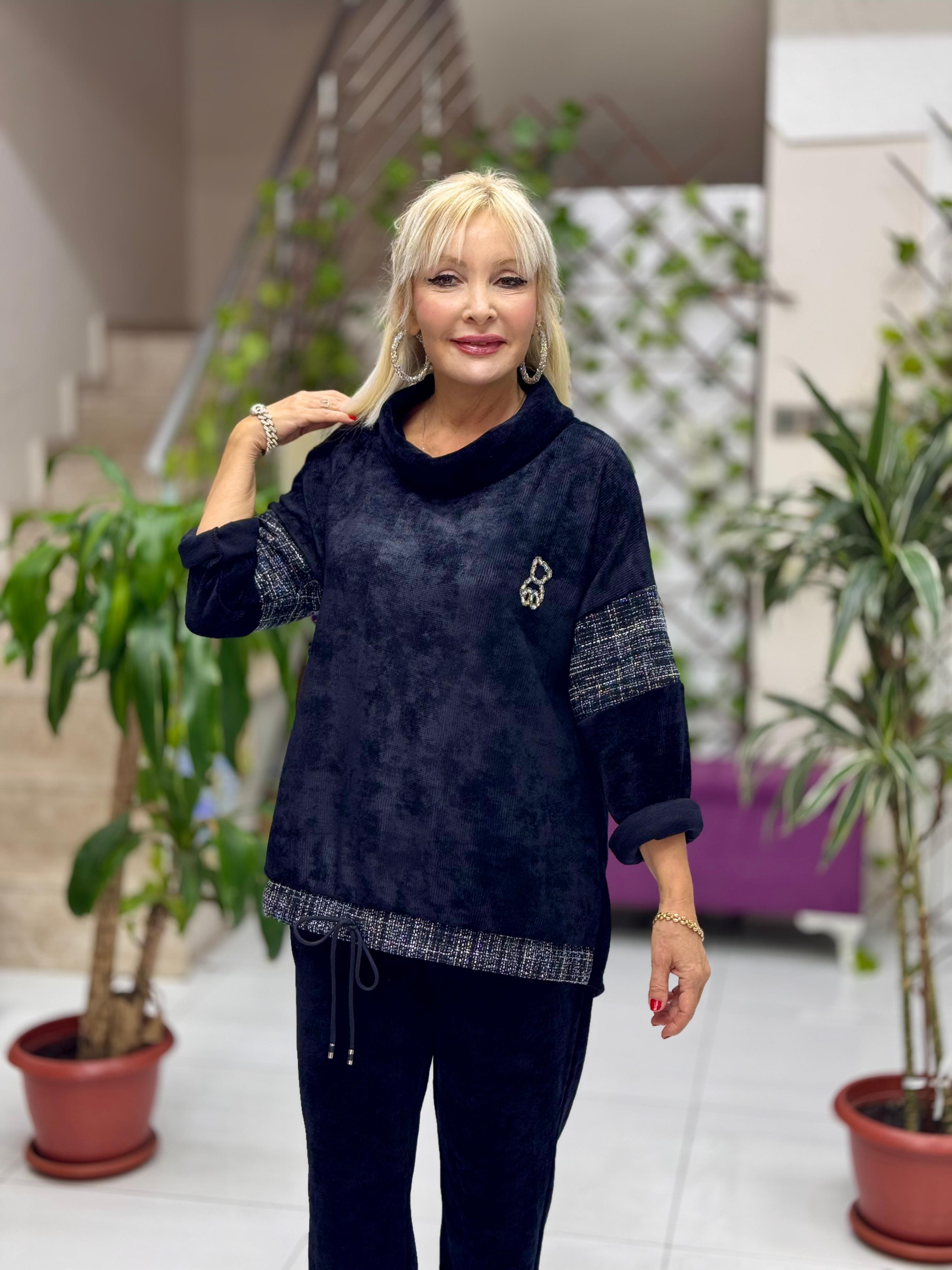 NC15517 Degaje Yaka Ayıcık Taşlı İtalyan Kadife Takım Siyah